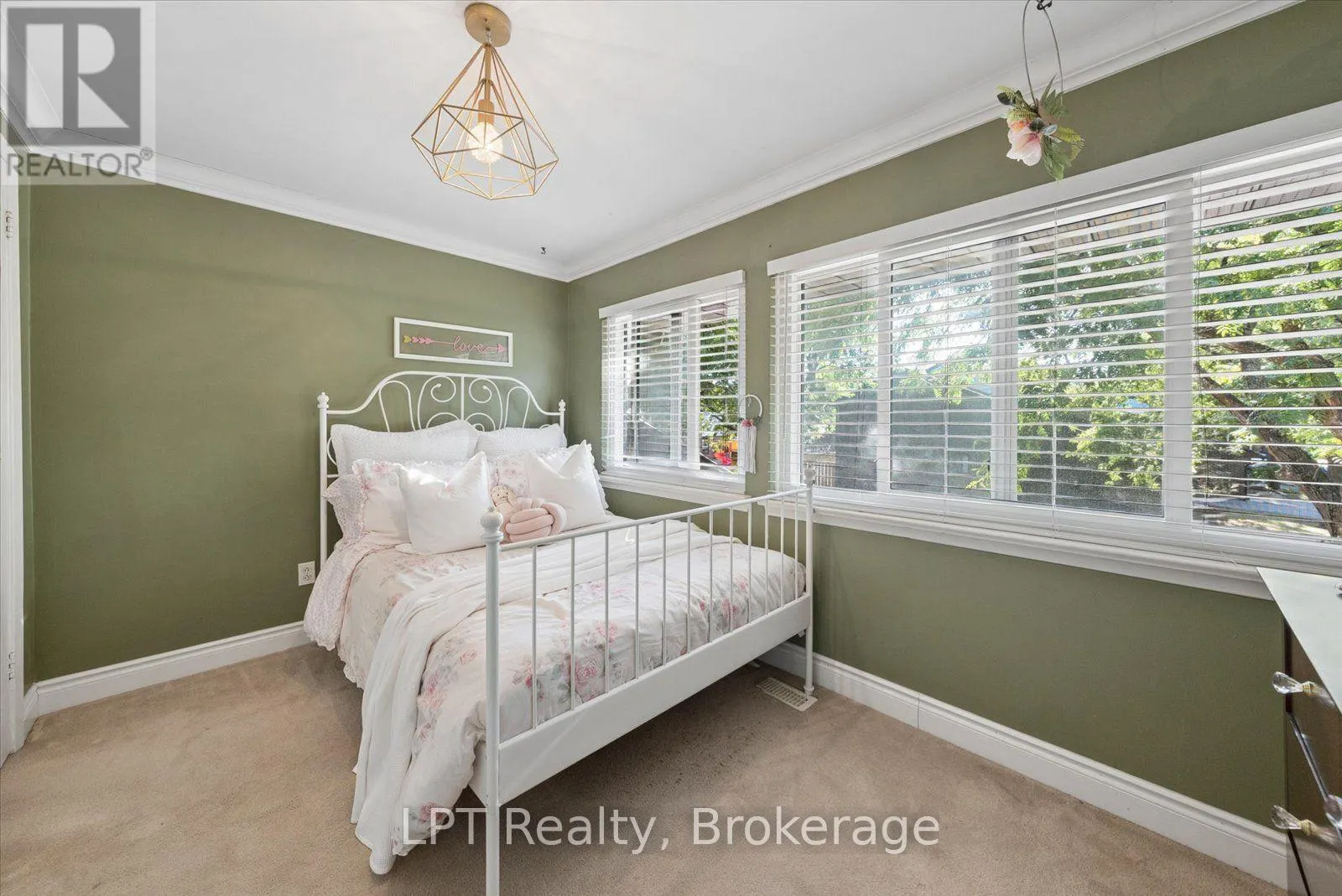 25 - 155 GLOVERS ROAD #25