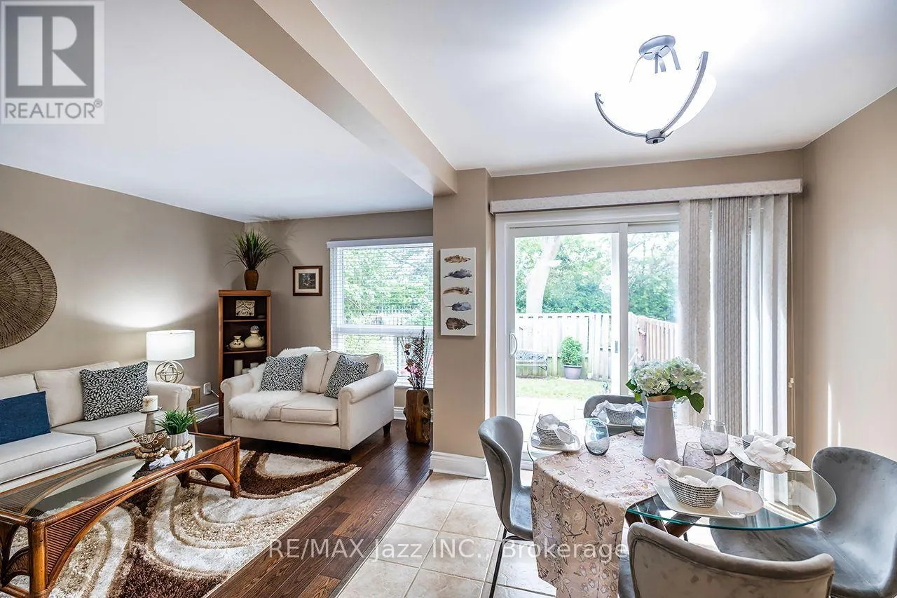 3 - 1330 TROWBRIDGE DRIVE #3