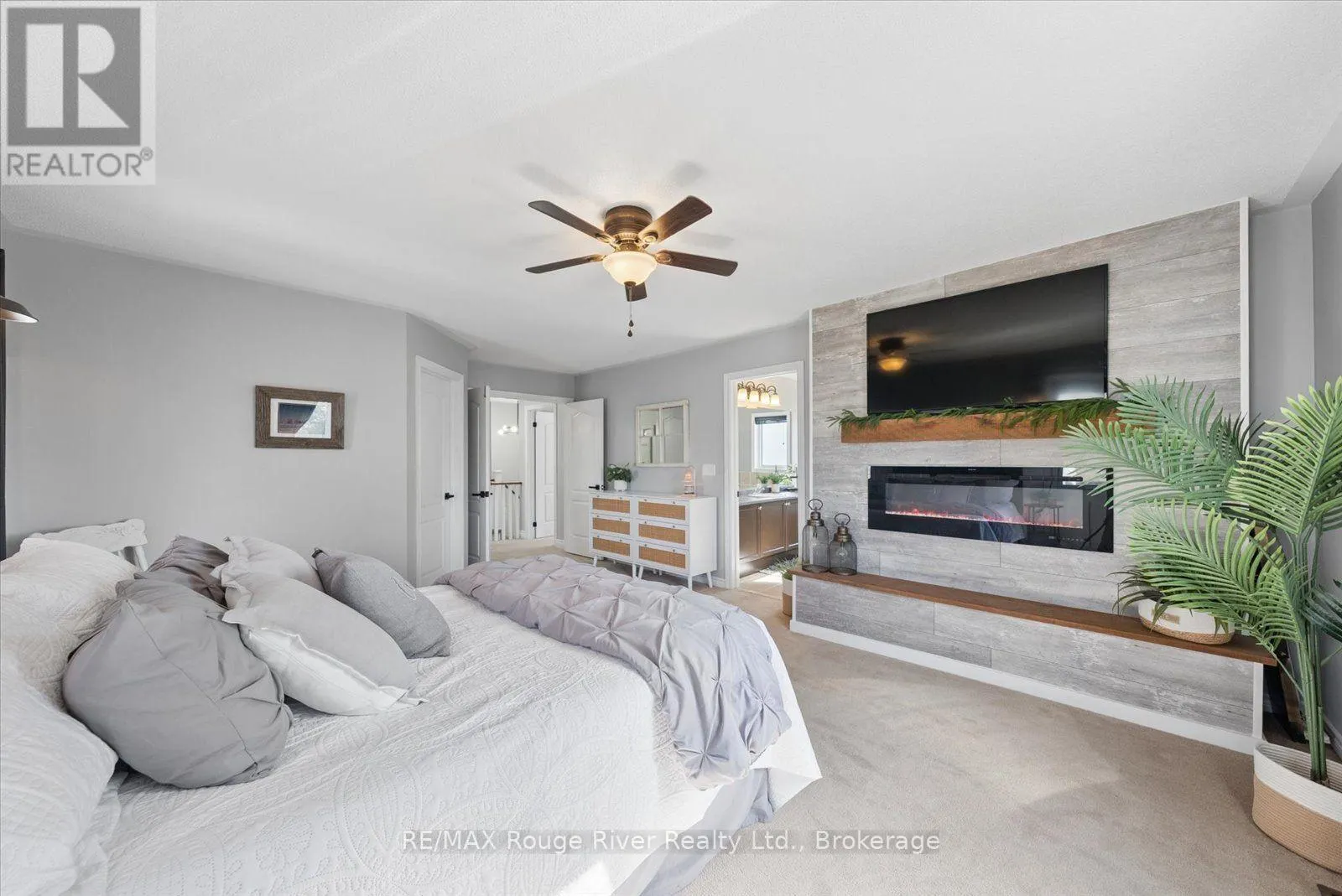 27 BAGNELL CRESCENT