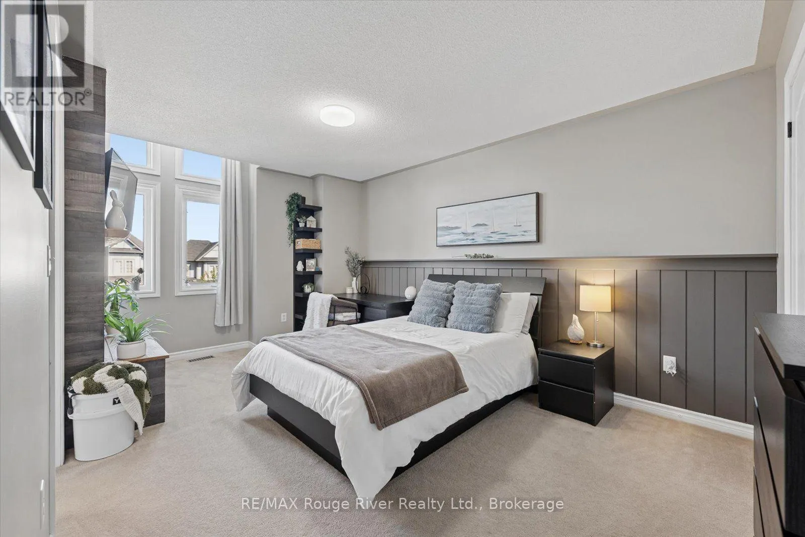 27 BAGNELL CRESCENT