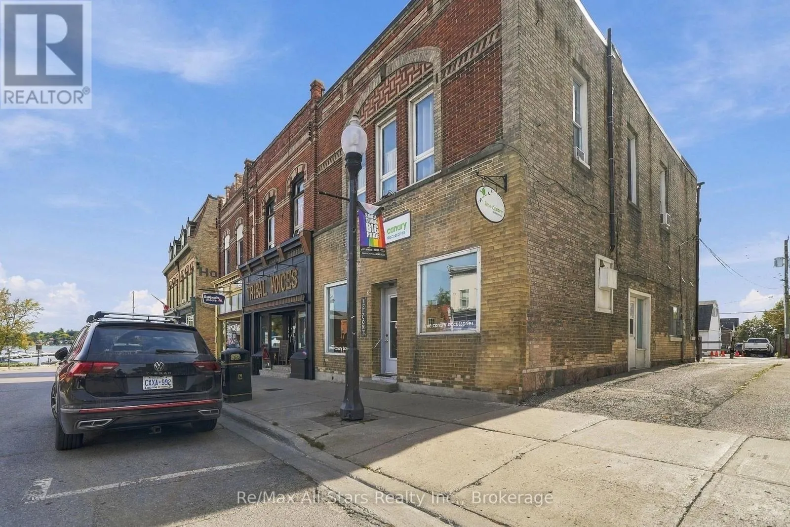 160 QUEEN STREET