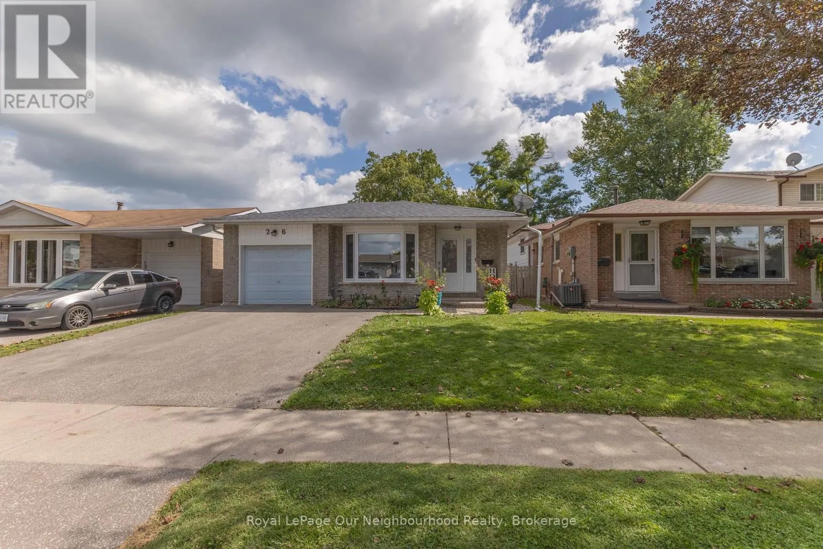 26 ASHDALE CRESCENT