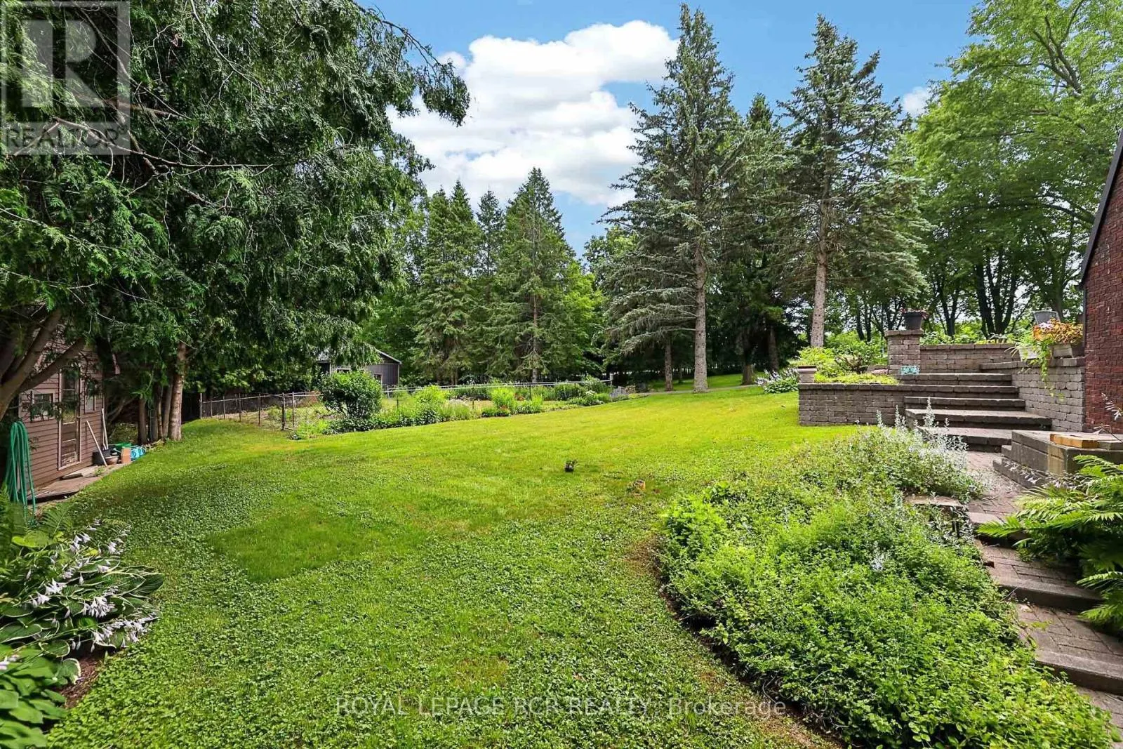 502 TOWNLINE ROAD