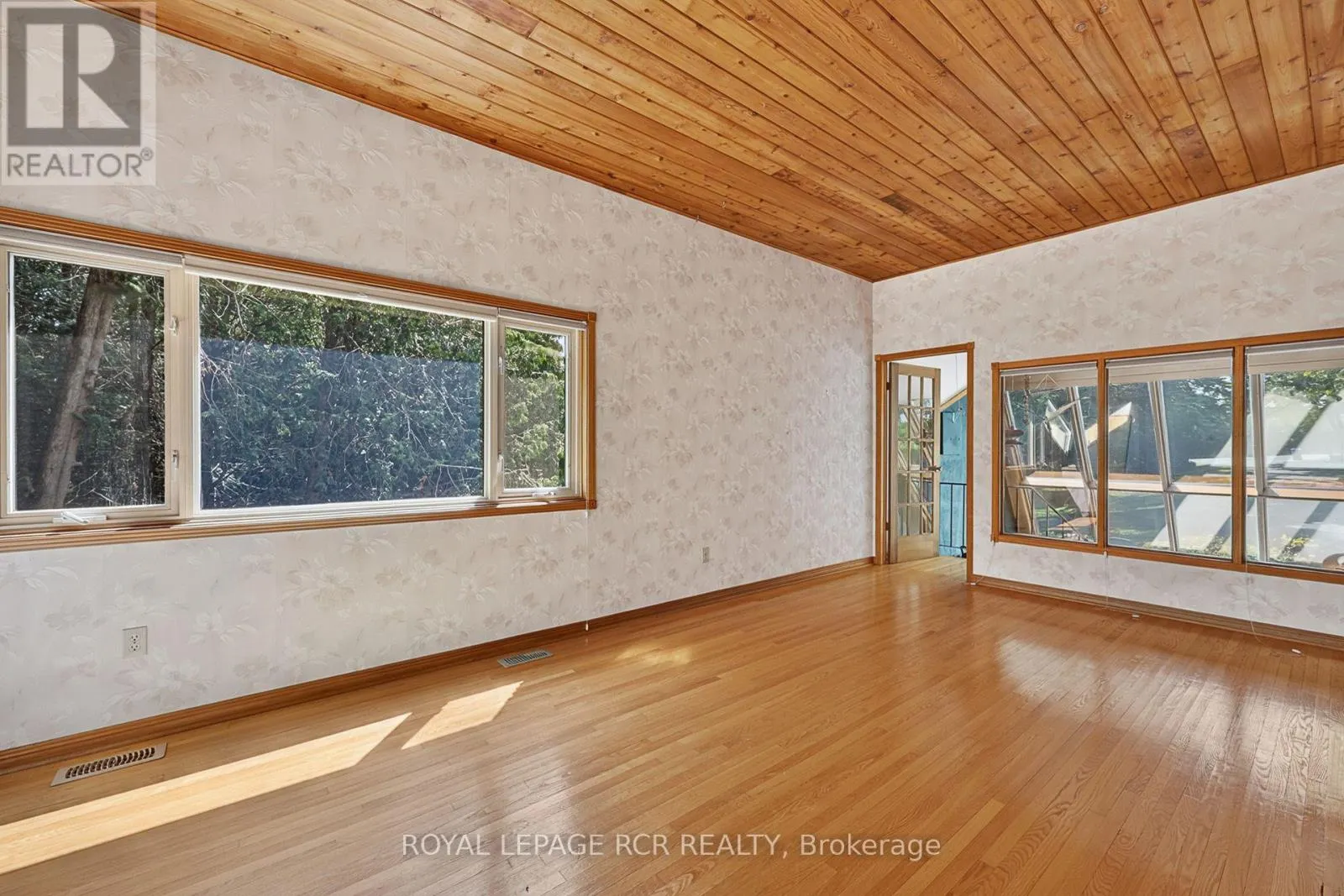 502 TOWNLINE ROAD