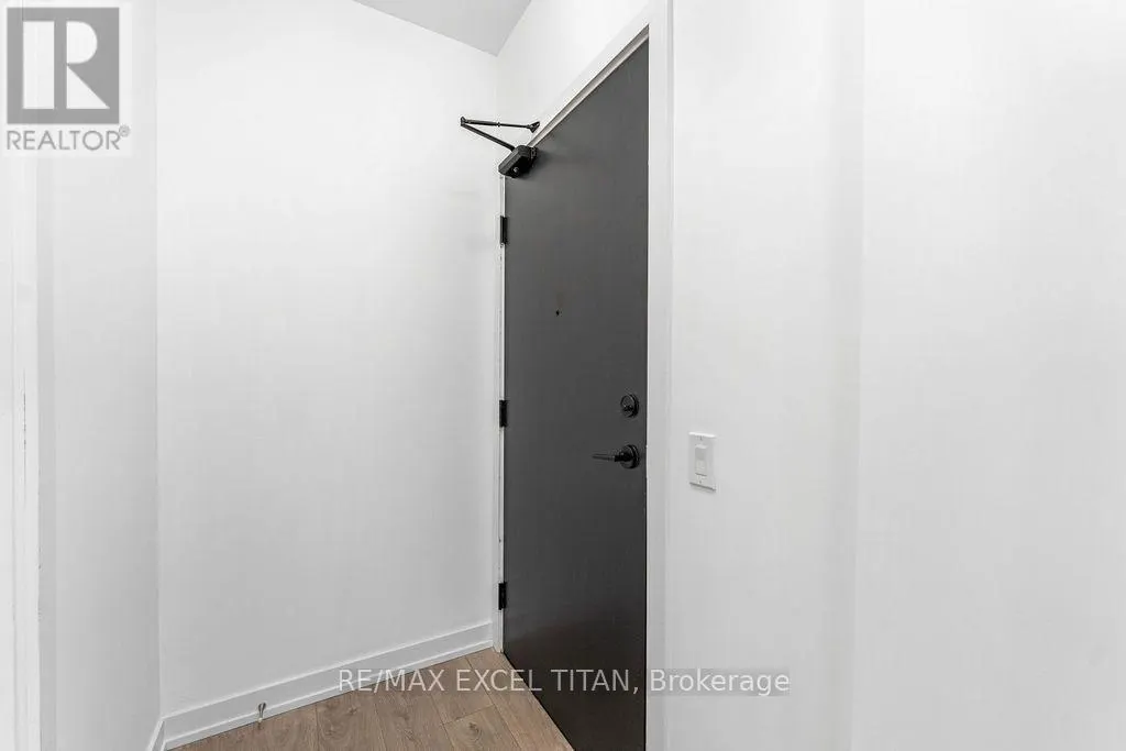 1707 - 1480 BAYLY STREET