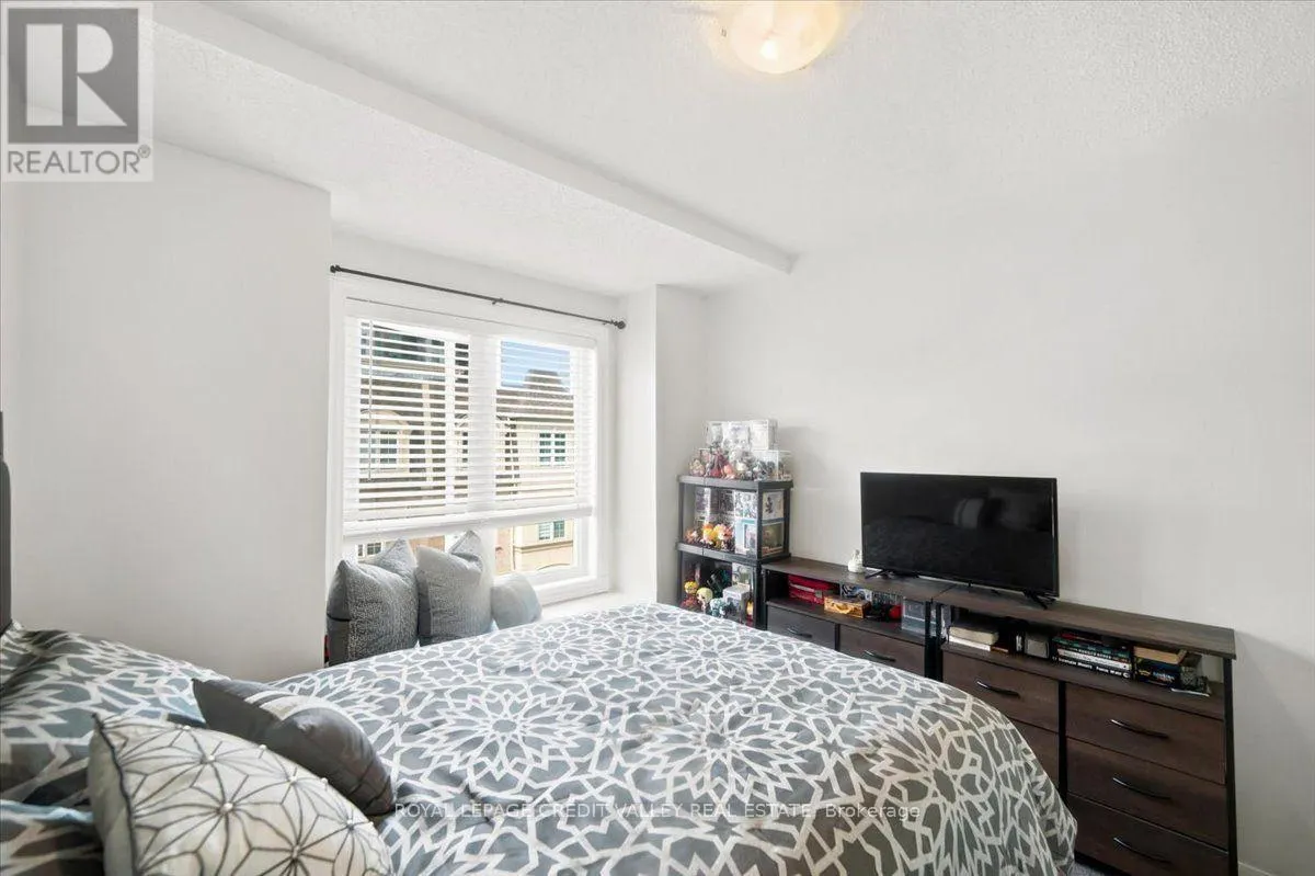 55 - 1250 ST. MARTINS DRIVE