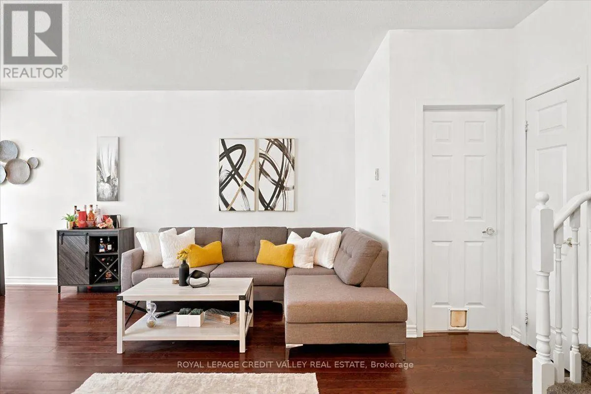 55 - 1250 ST. MARTINS DRIVE