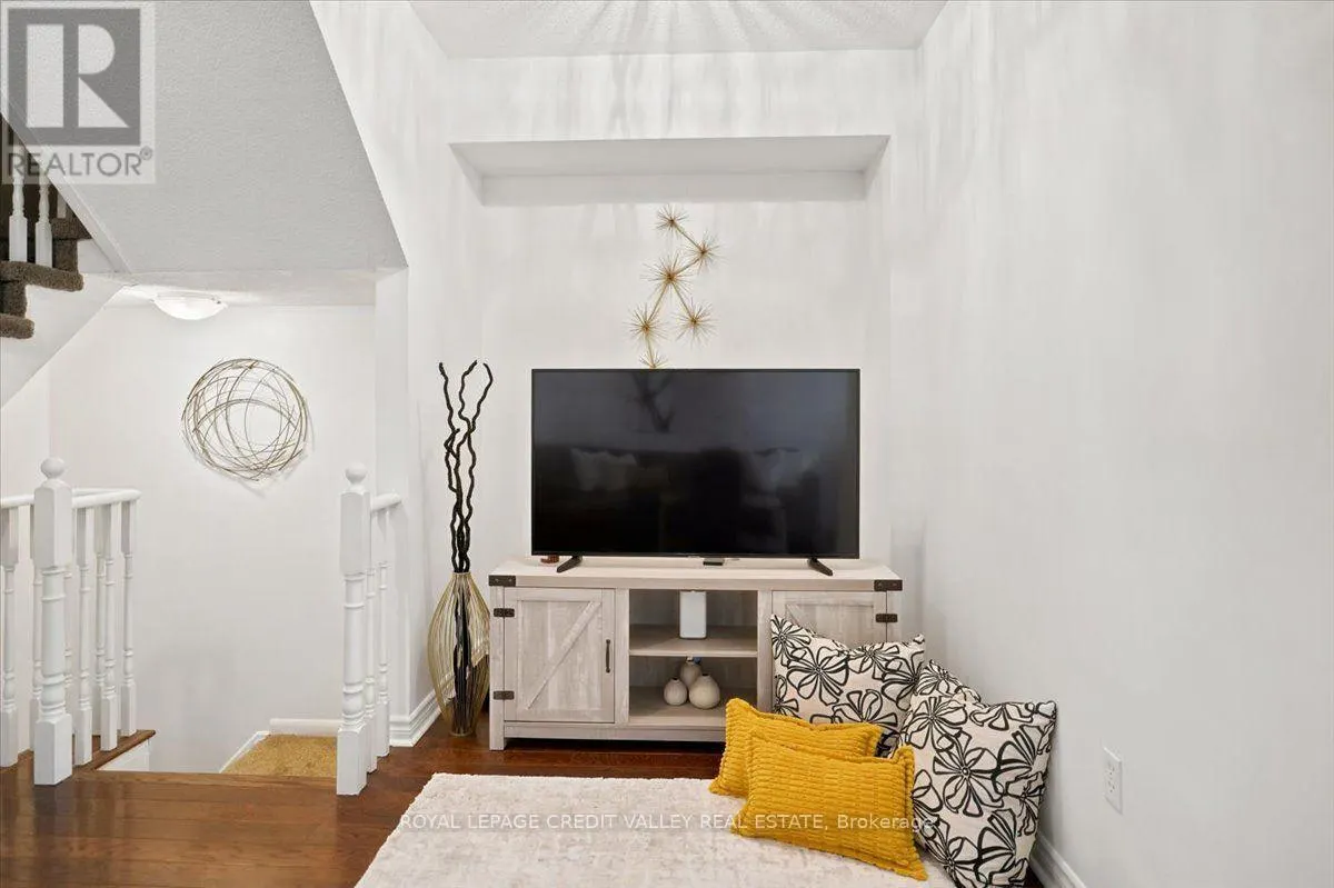 55 - 1250 ST. MARTINS DRIVE