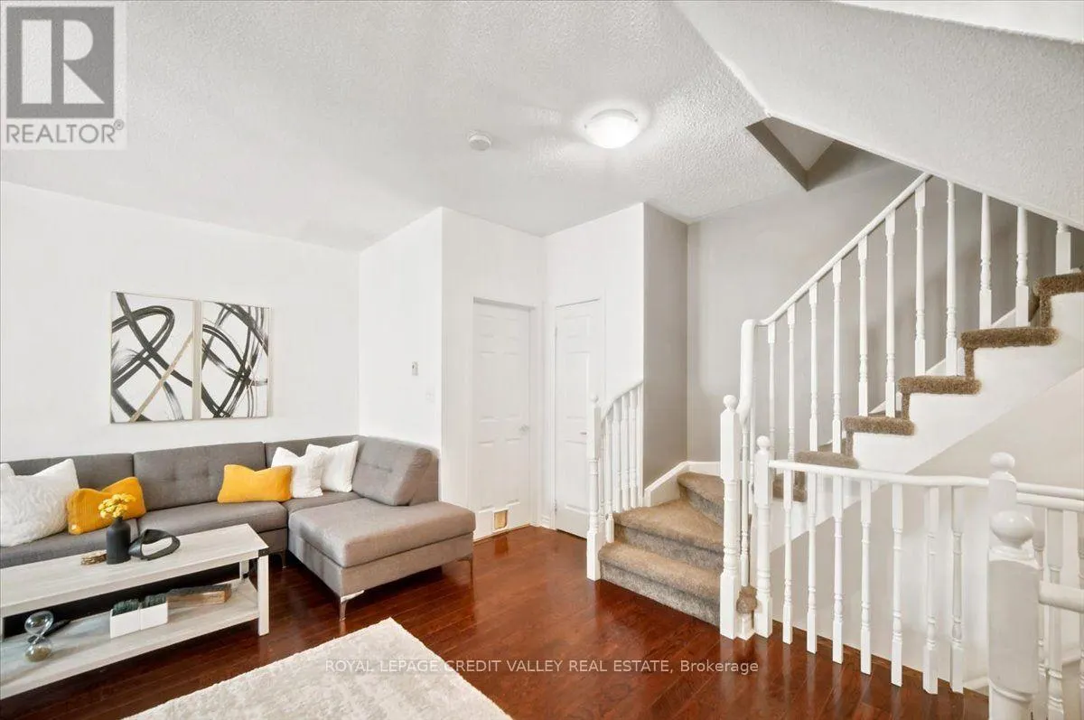 55 - 1250 ST. MARTINS DRIVE