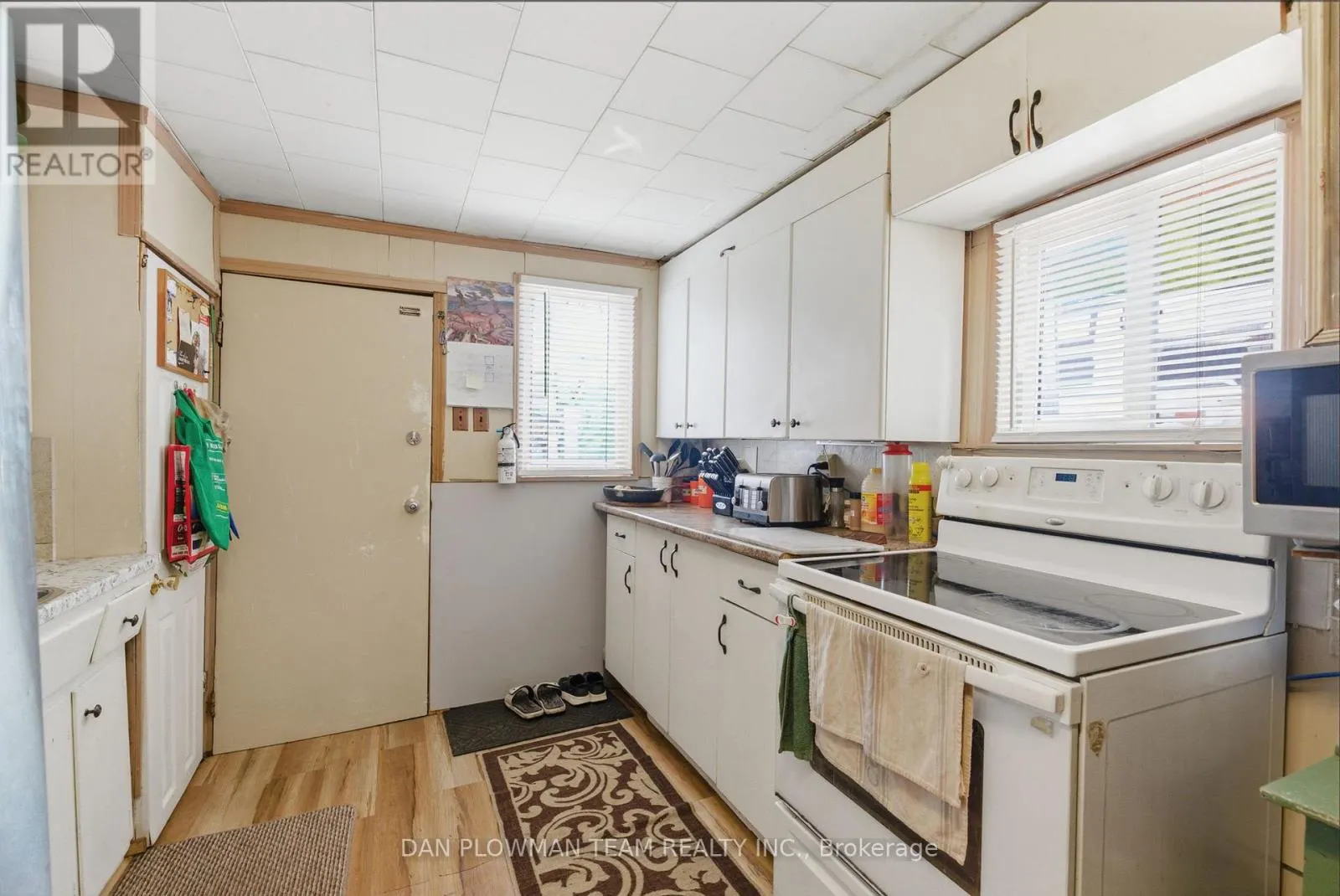78 EAST BEACH ROAD
