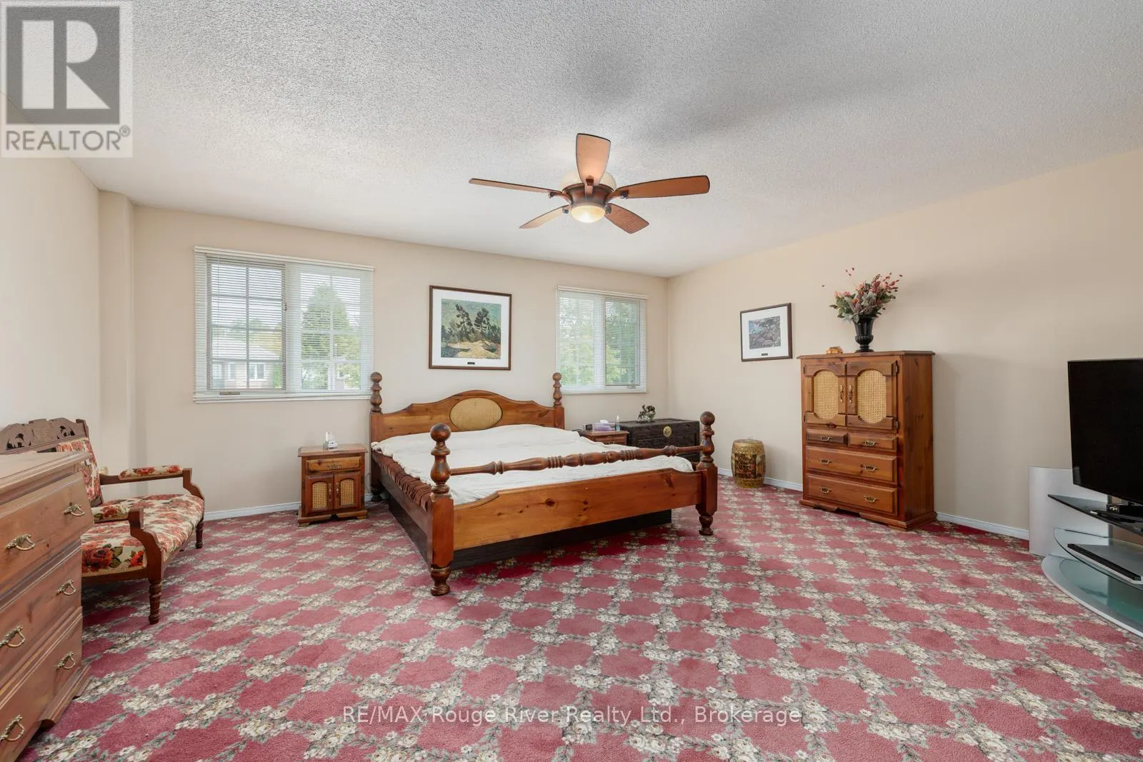 1106 RIDGE VALLEY DRIVE