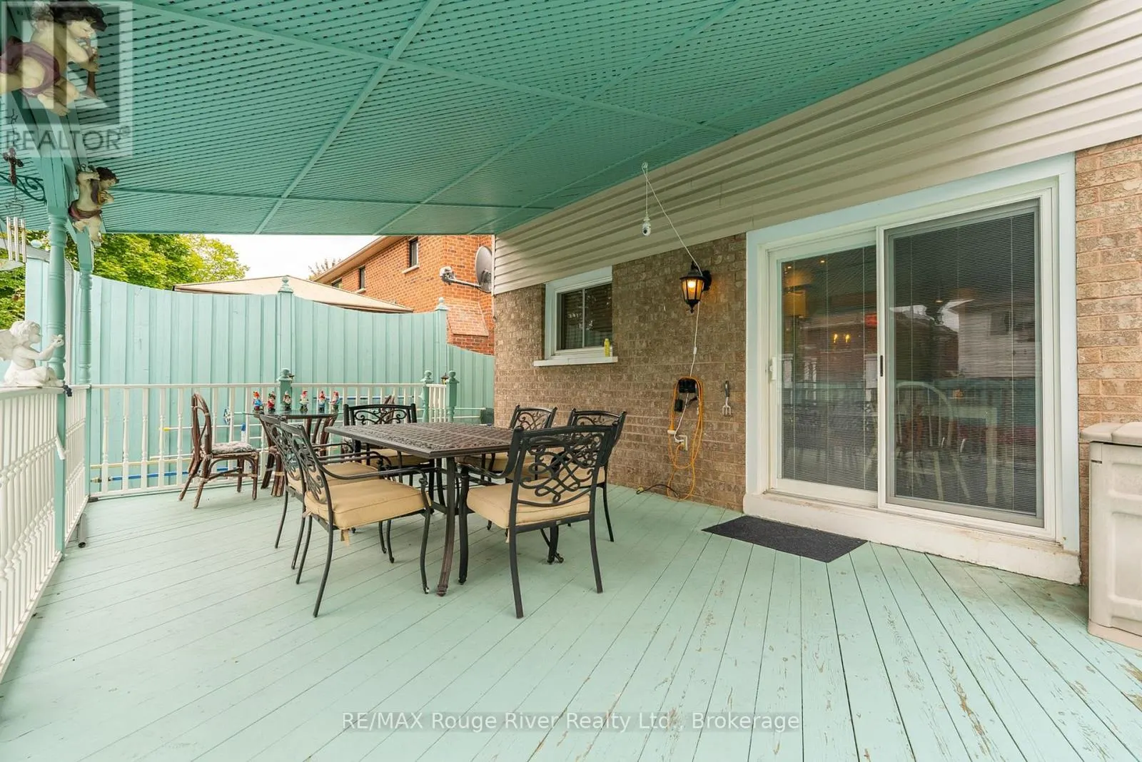 1106 RIDGE VALLEY DRIVE