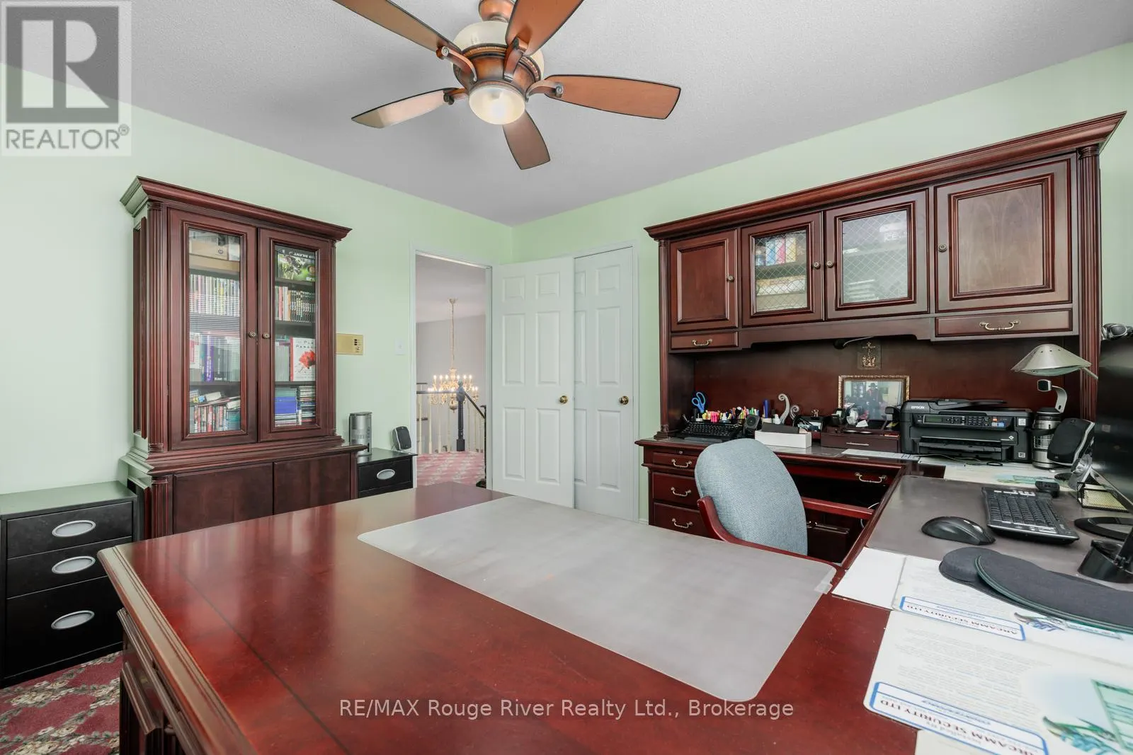 1106 RIDGE VALLEY DRIVE