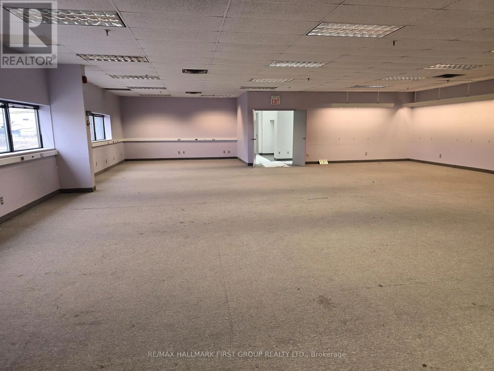 #4 - 600 THORNTON ROAD S