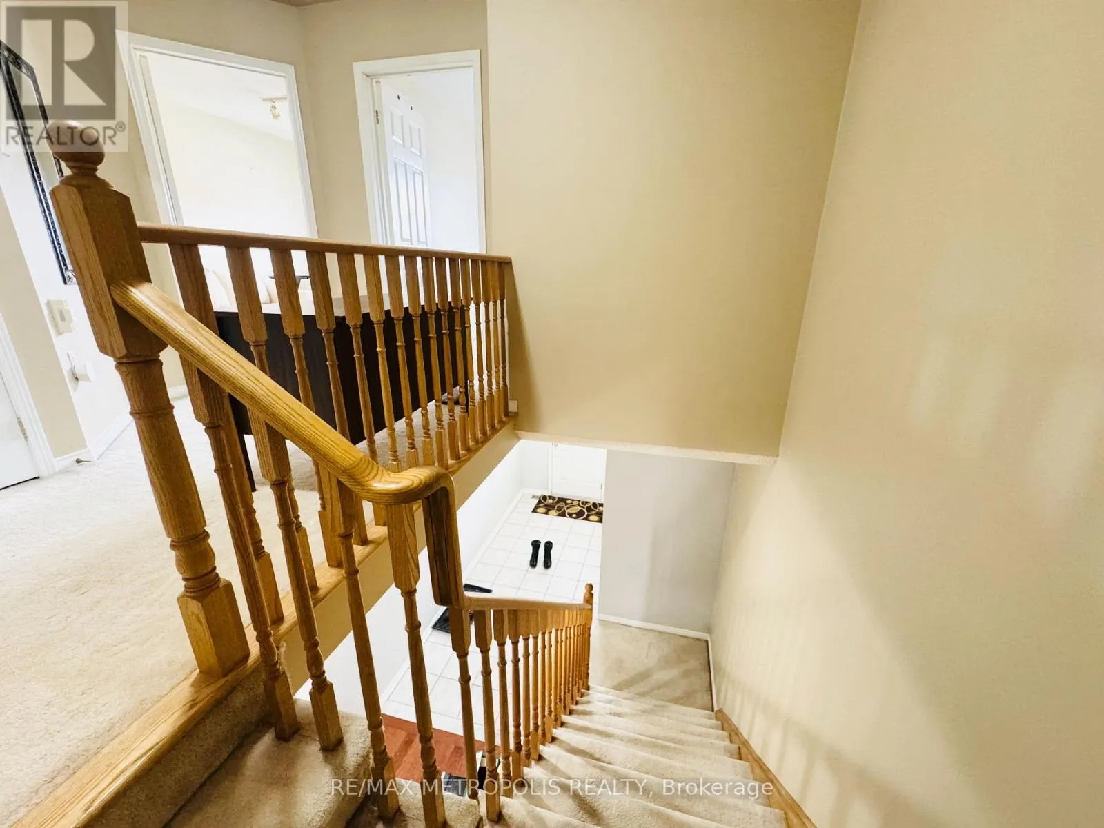 33 PALOMINO PLACE