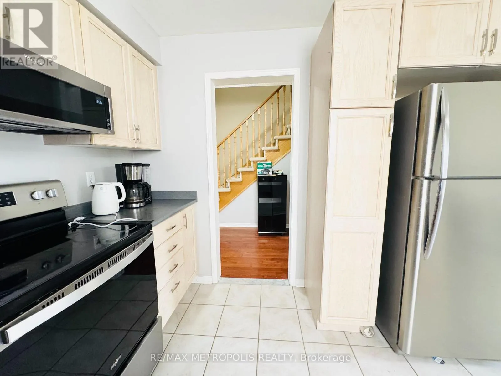 33 PALOMINO PLACE
