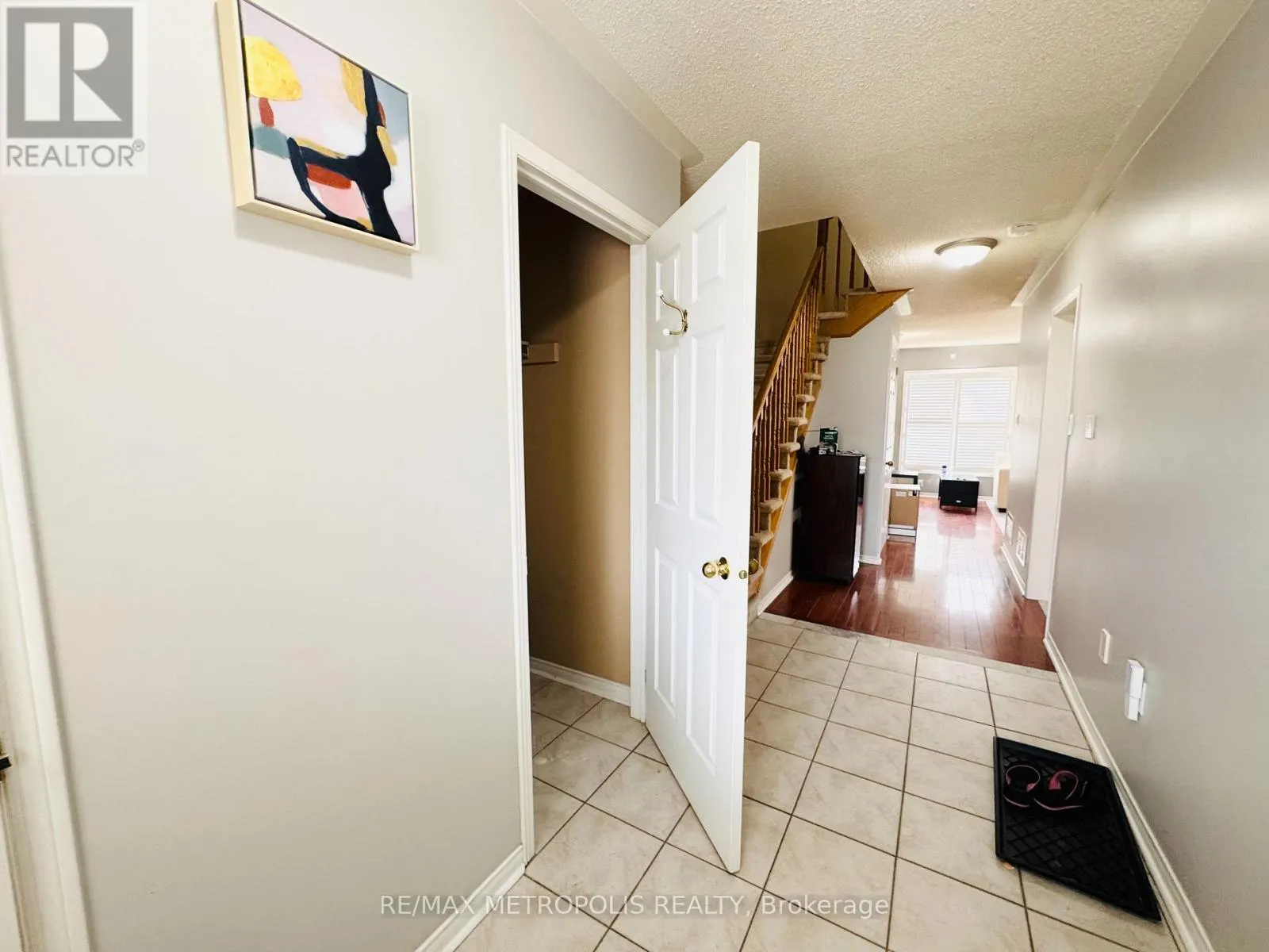 33 PALOMINO PLACE