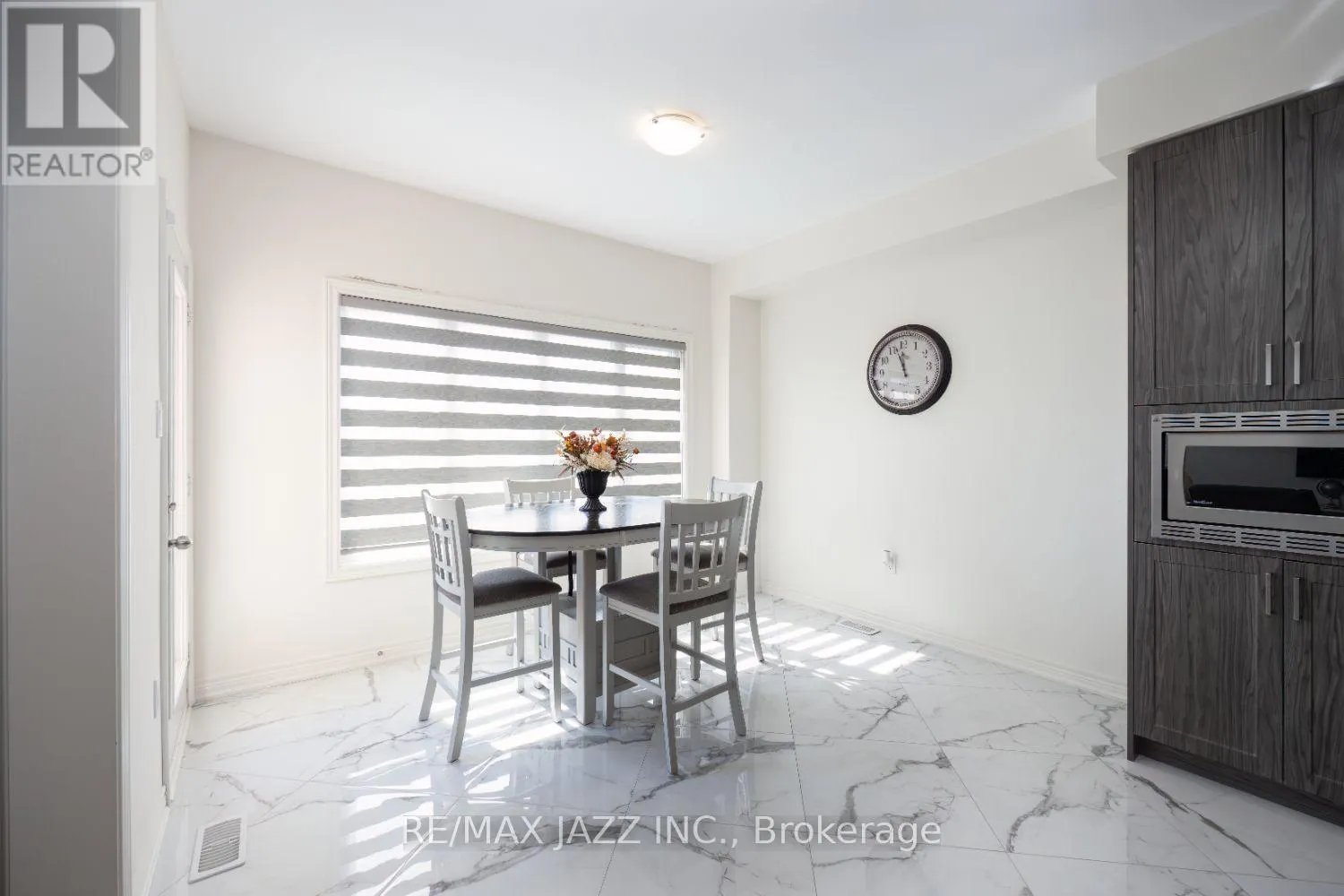 UPPER - 131 COURTNEY STREET #UPPER