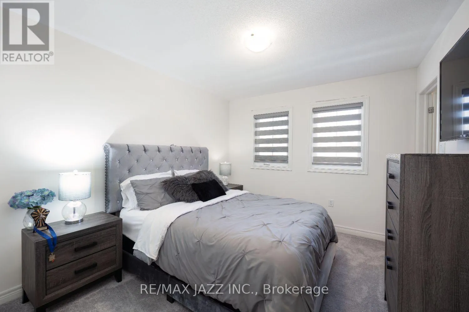 UPPER - 131 COURTNEY STREET #UPPER