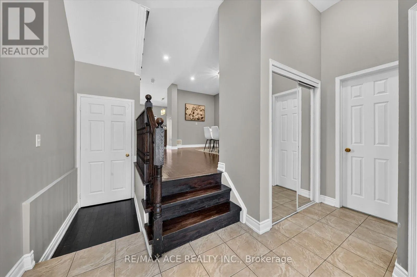 39 SKELTON CRESCENT