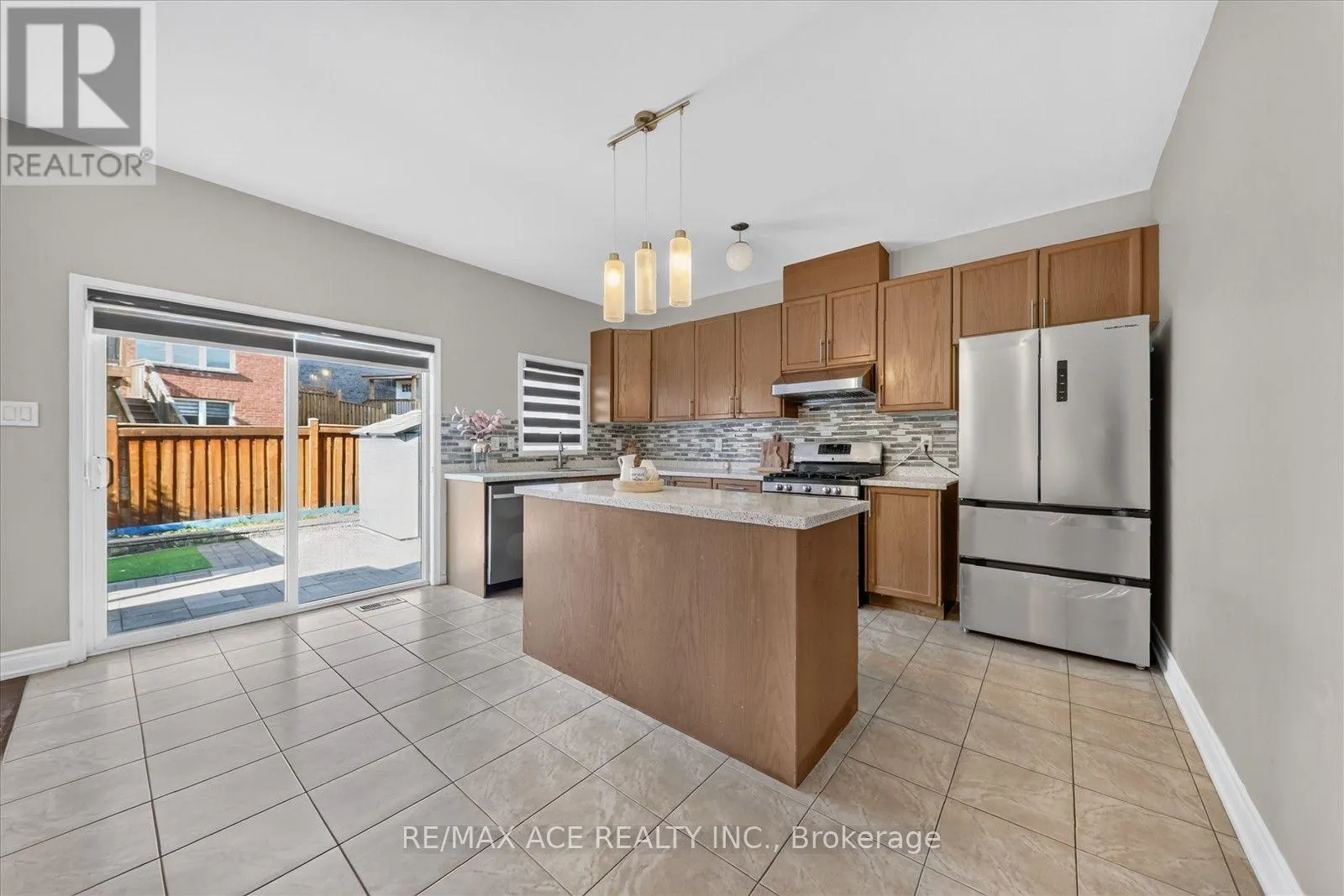 39 SKELTON CRESCENT