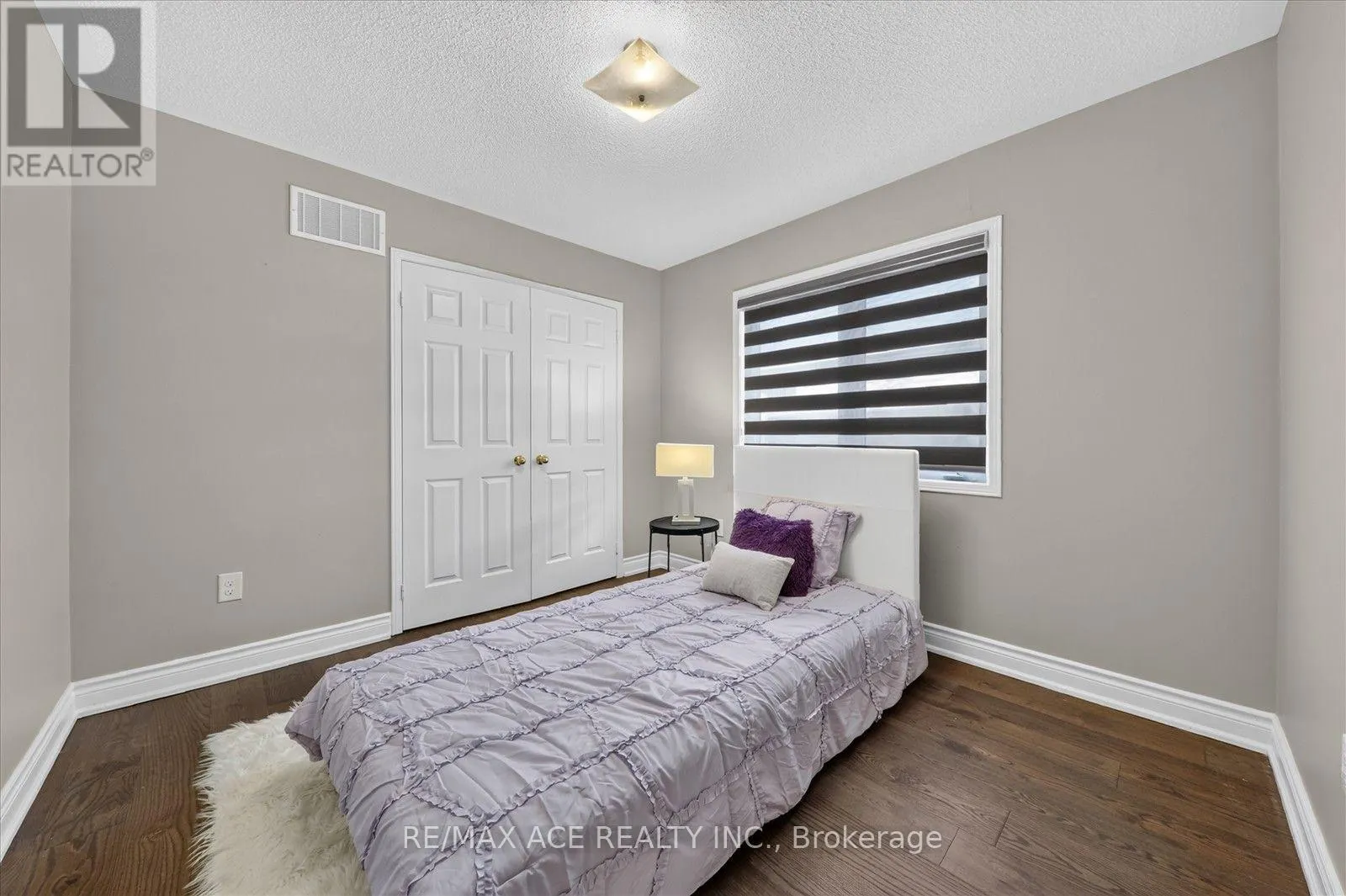 39 SKELTON CRESCENT