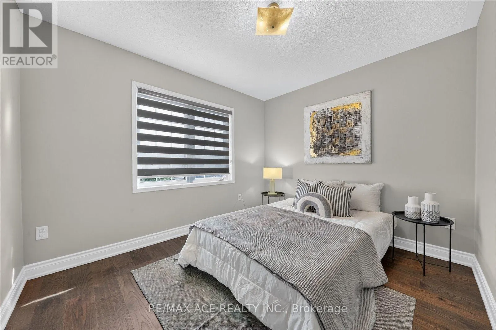 39 SKELTON CRESCENT