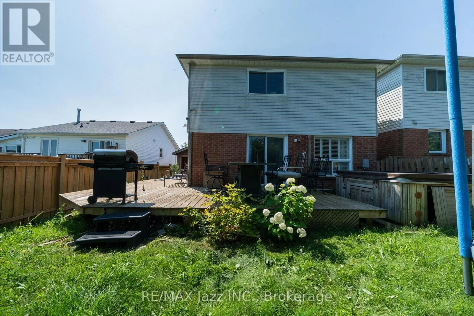 110 FREELAND AVENUE