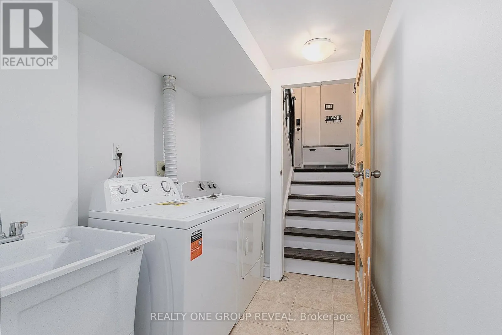 15 - 222 PEARSON STREET