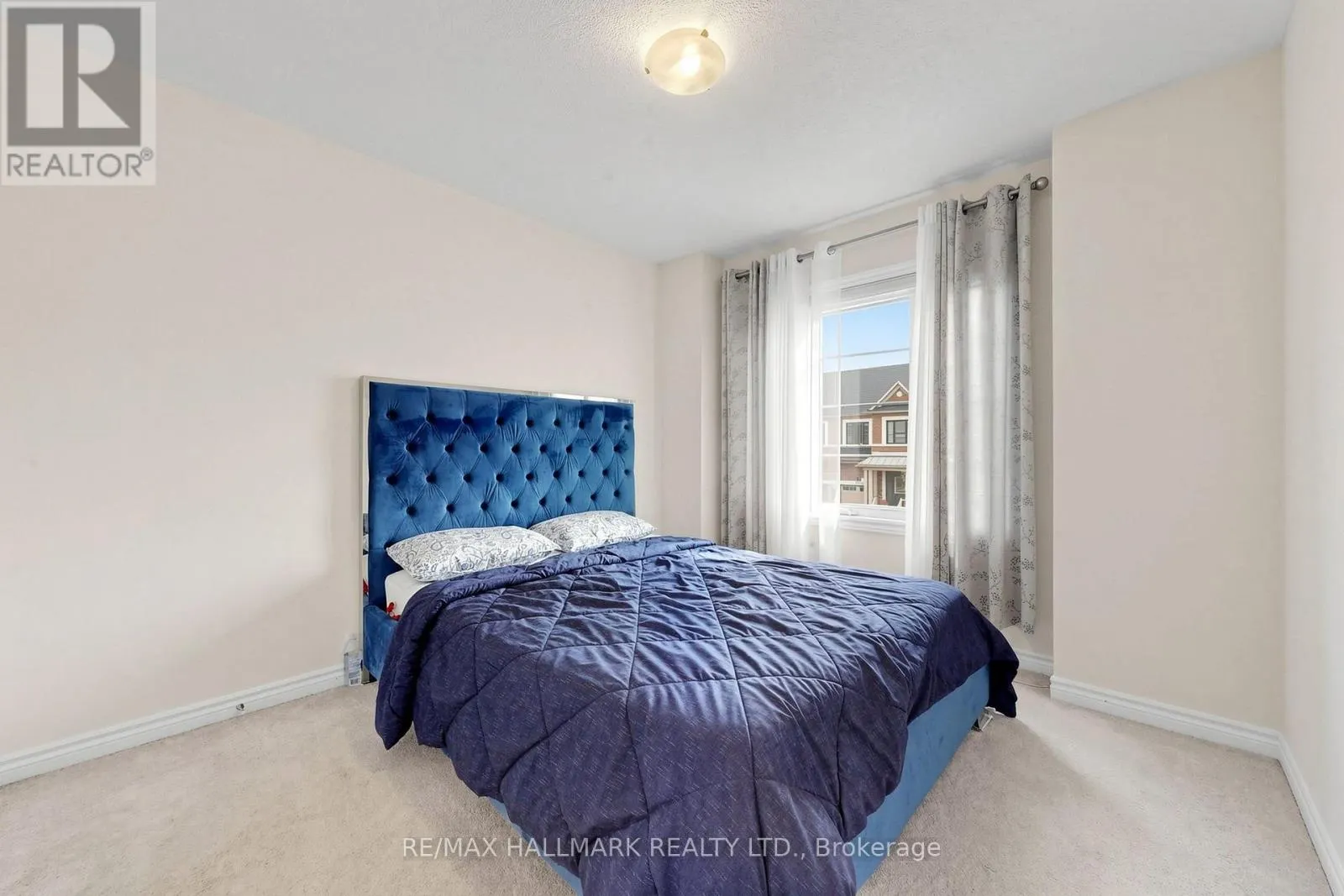 37 VELVET DRIVE