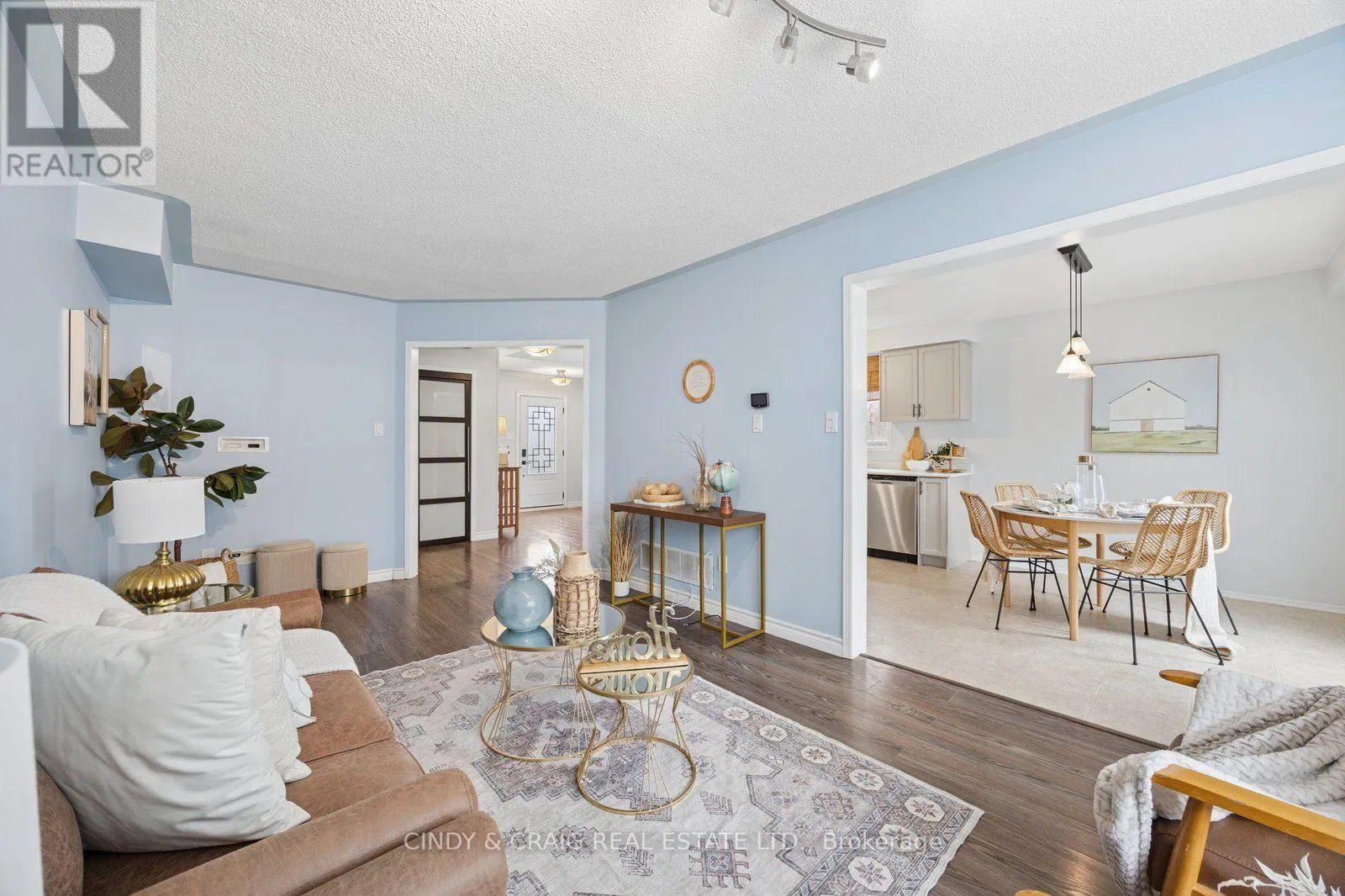 1550 FIELDGATE DRIVE