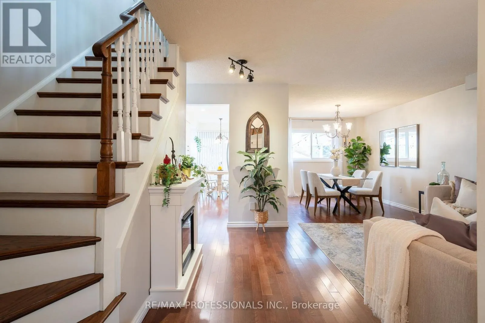 36 MILLINGTON CRESCENT