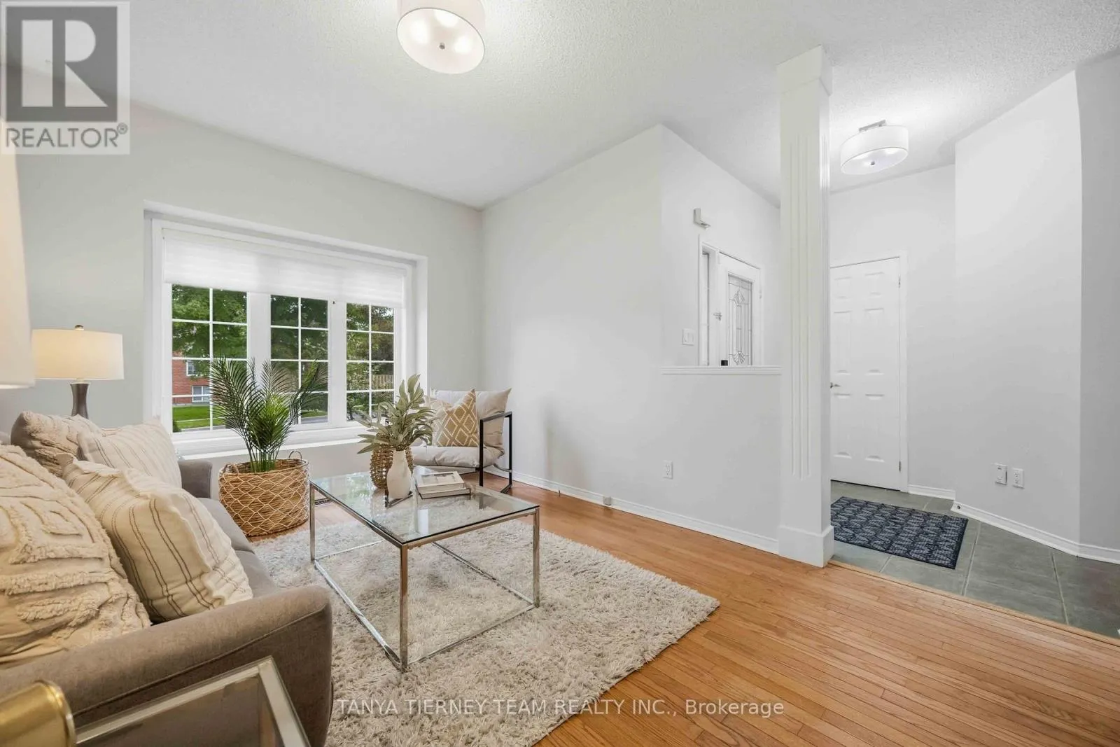 28 PERRYVIEW DRIVE