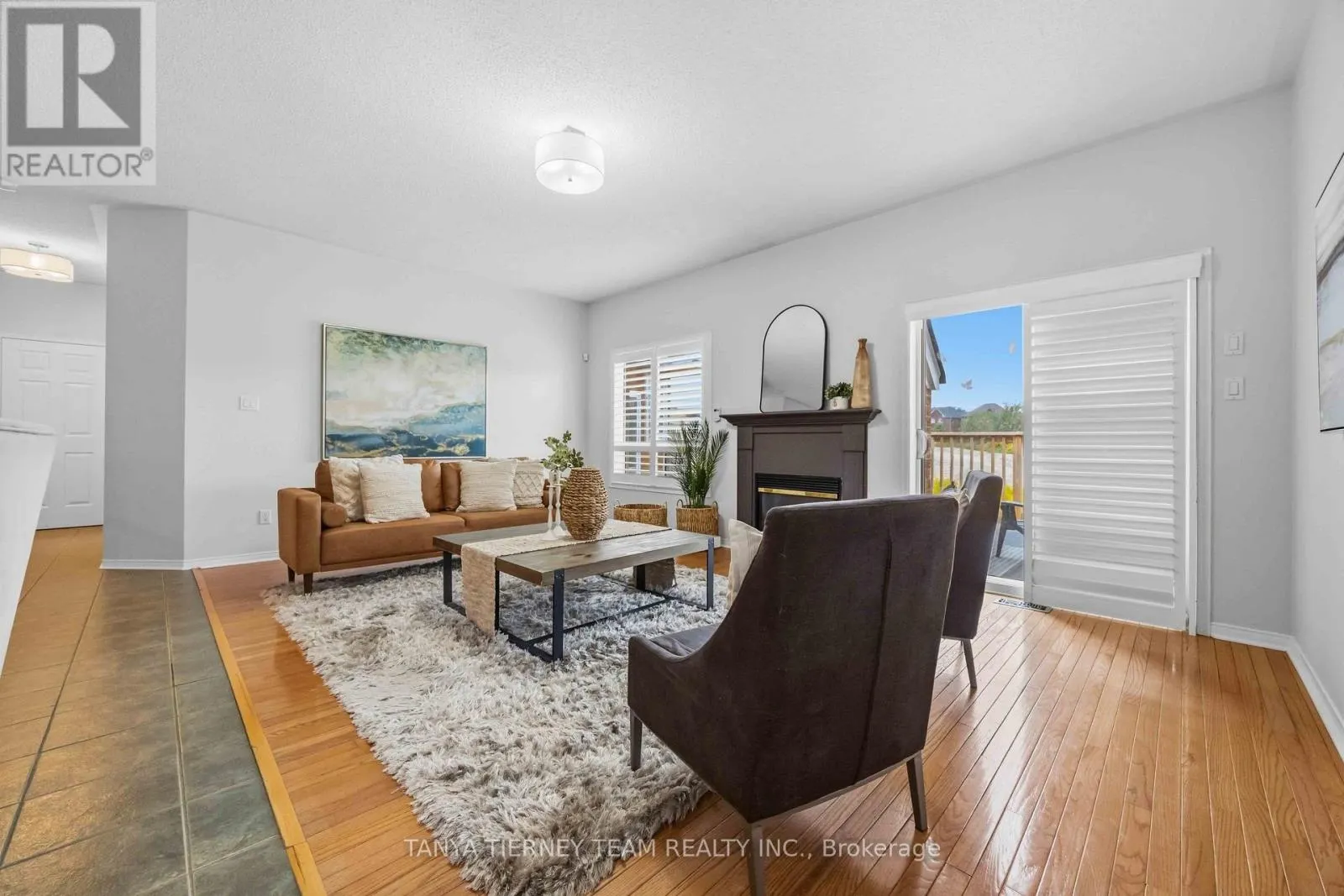 28 PERRYVIEW DRIVE