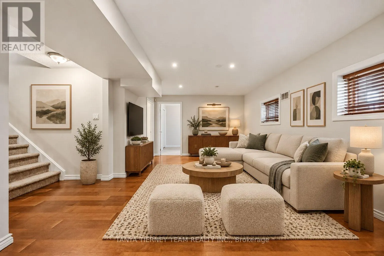 28 PERRYVIEW DRIVE