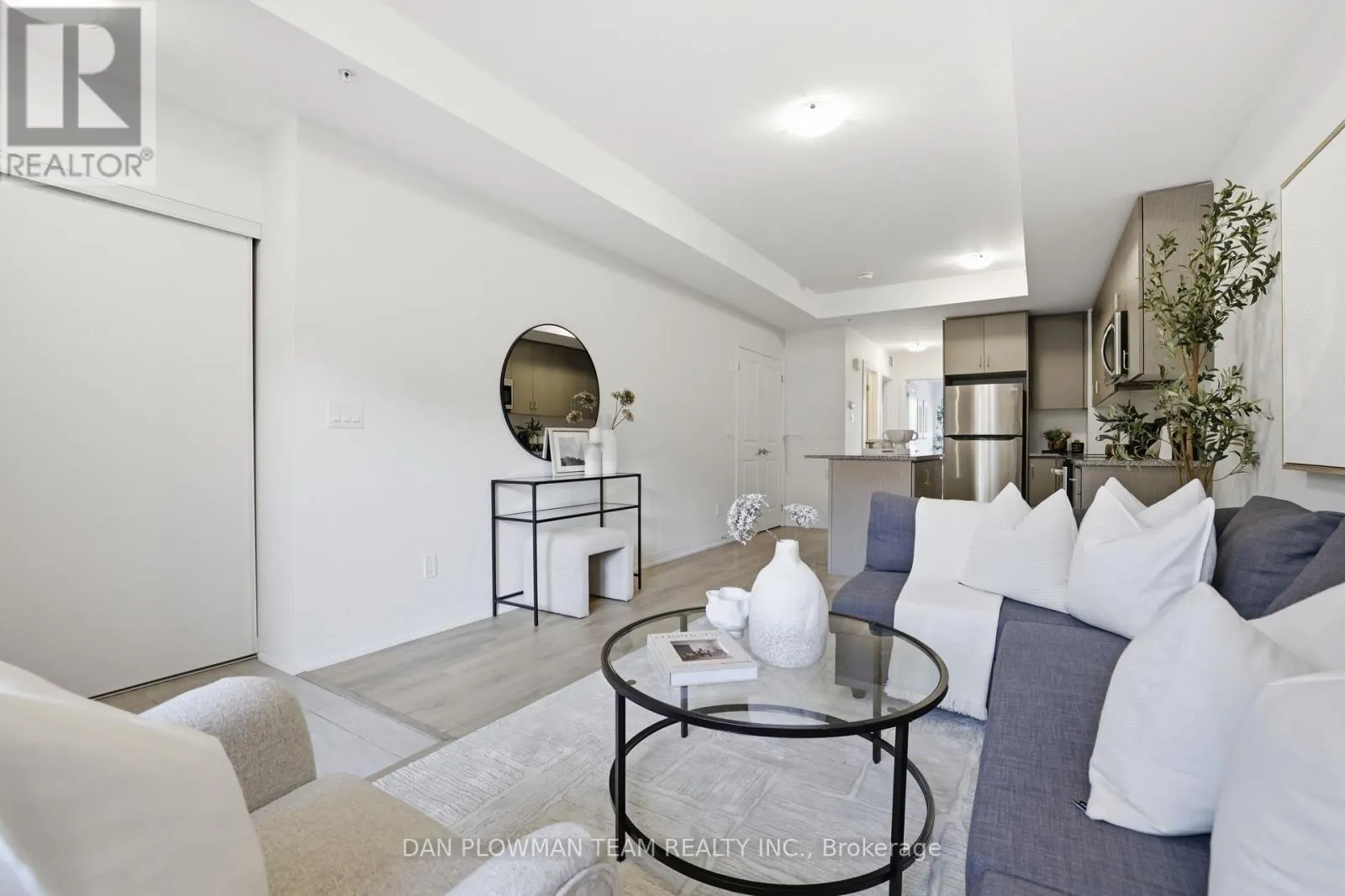 1210 - 2635 WILLIAM JACKSON DRIVE