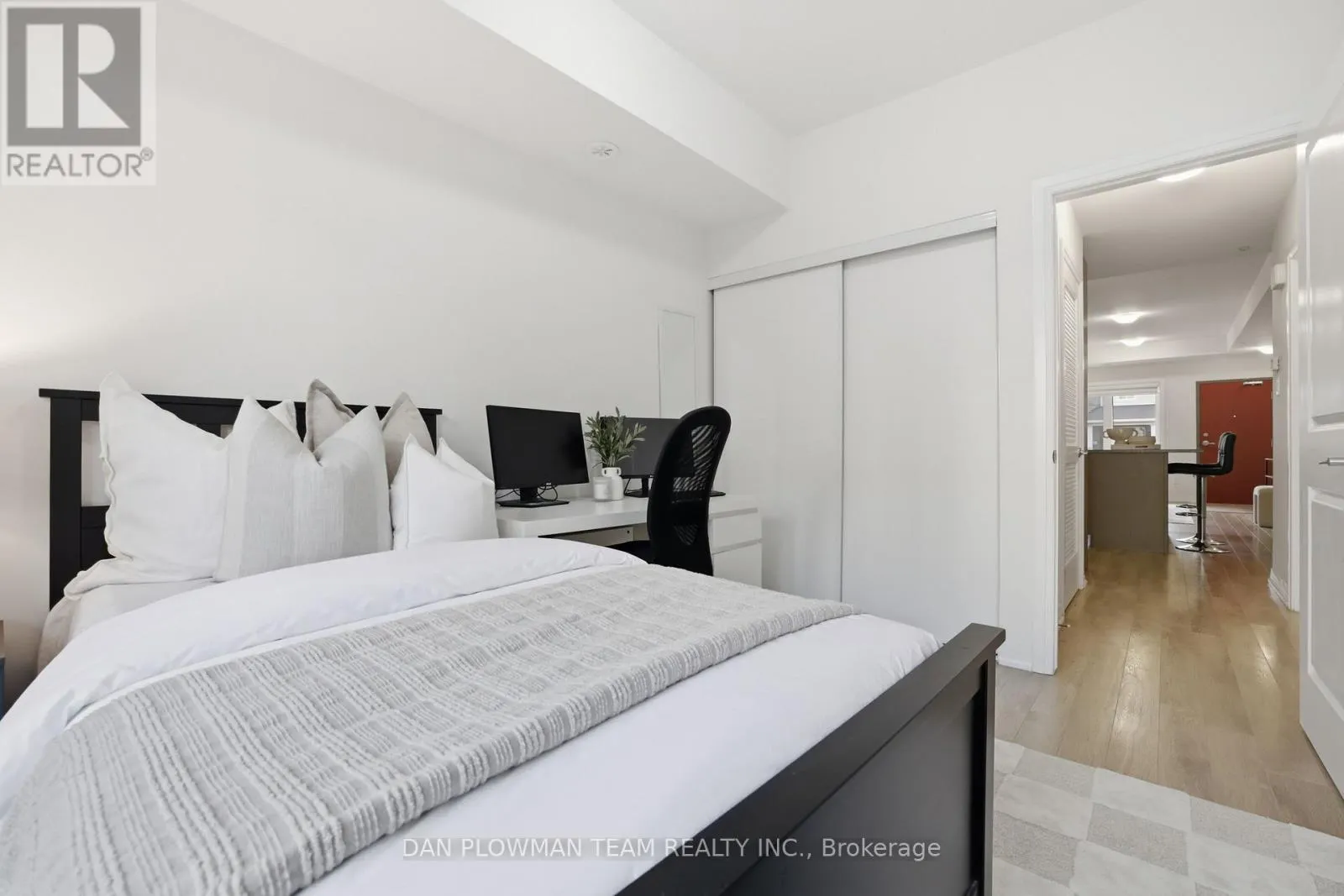 1210 - 2635 WILLIAM JACKSON DRIVE