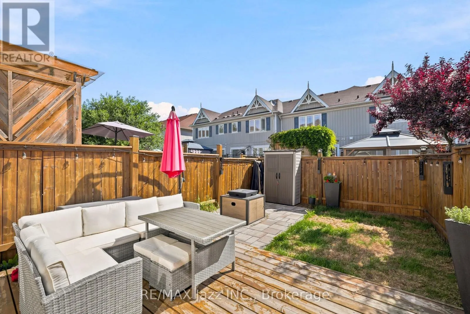 15 FARMSTEAD DRIVE