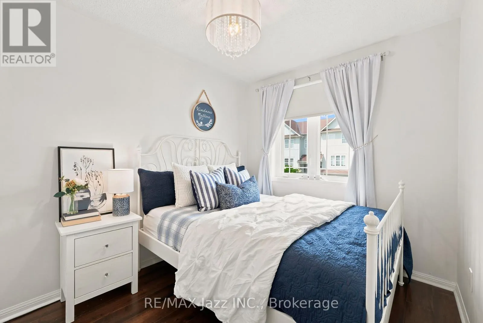 15 FARMSTEAD DRIVE
