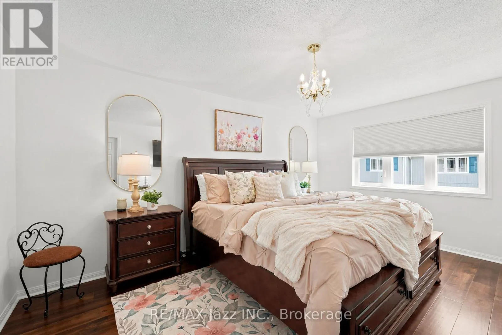 15 FARMSTEAD DRIVE