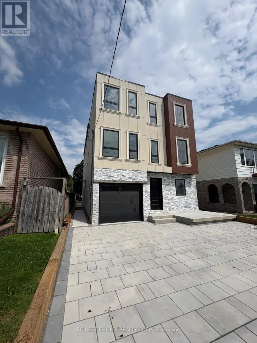 113 GRENFELL STREET