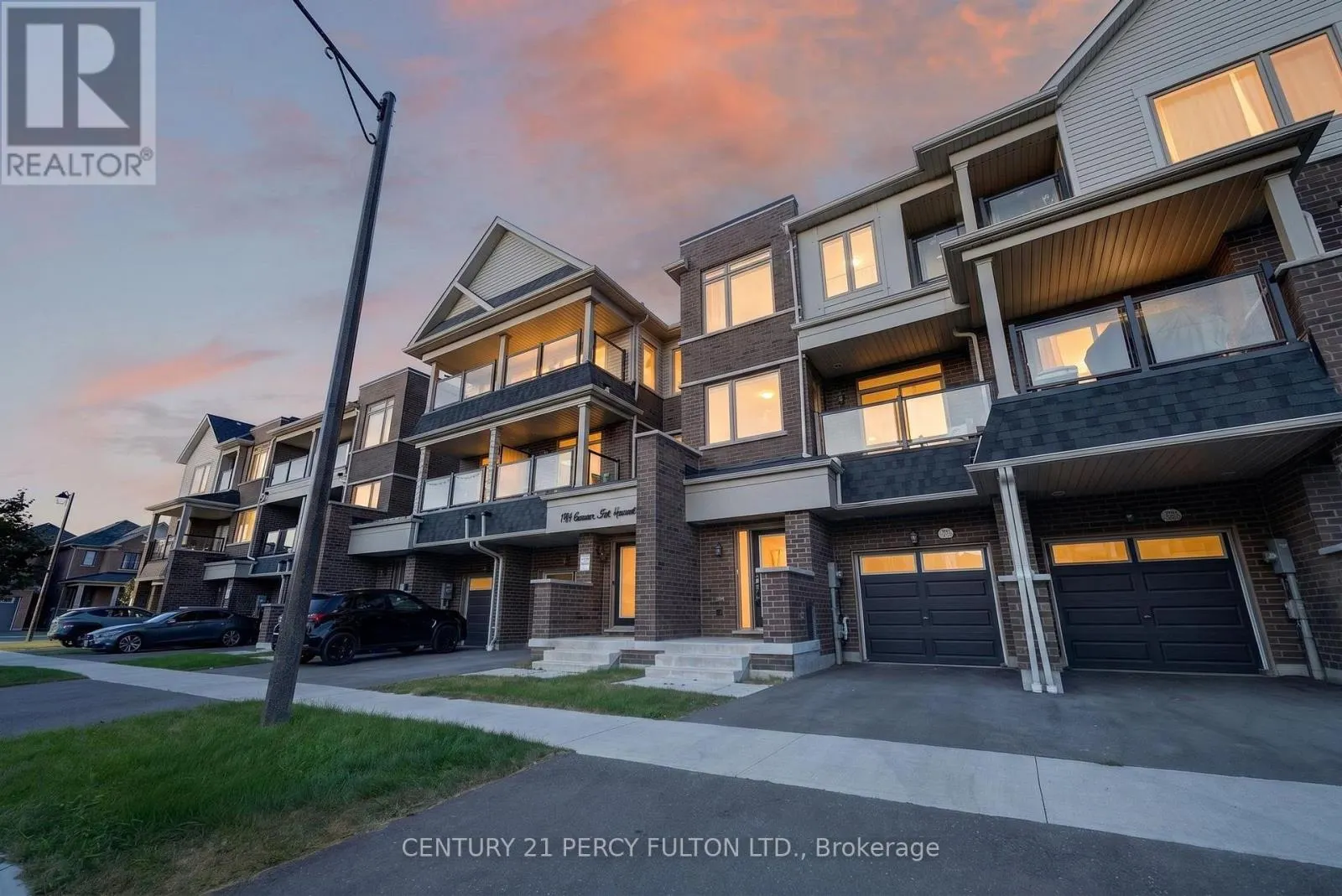 1982 CAMERON LOTT CRESCENT