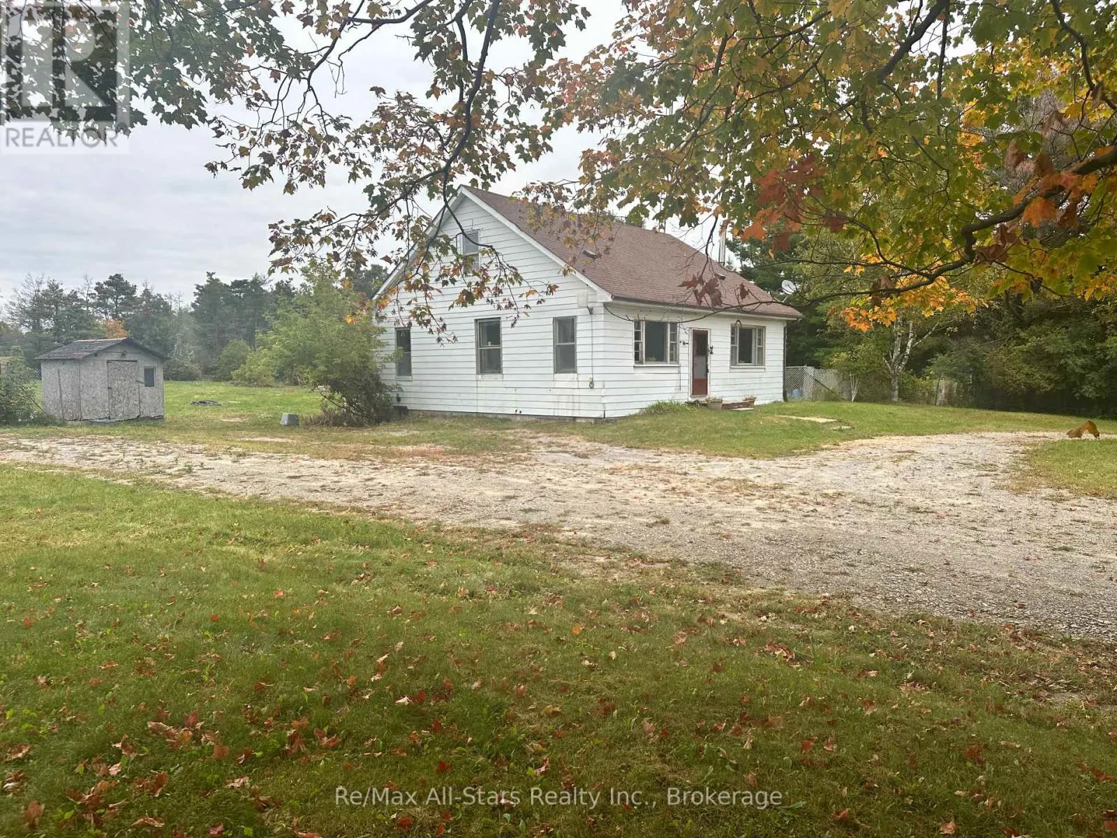 381 REGIONAL RD 21 ROAD