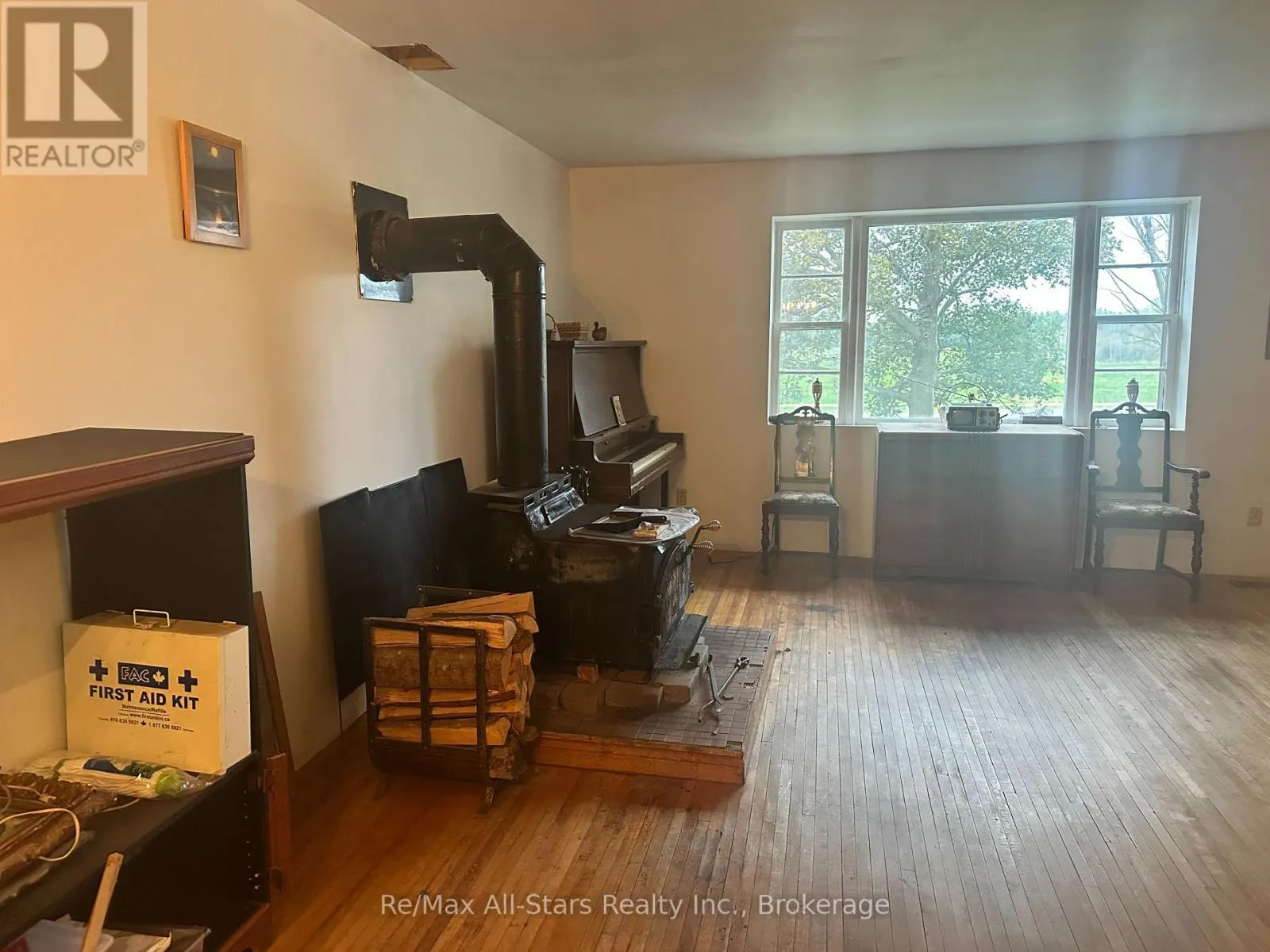 381 REGIONAL RD 21 ROAD