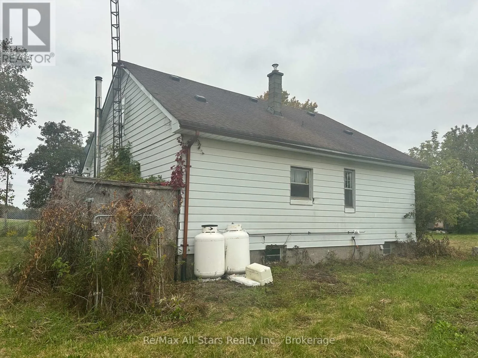 381 REGIONAL RD 21 ROAD