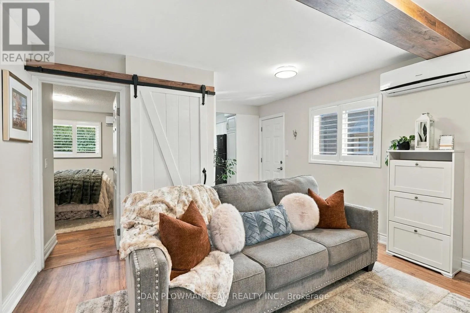 228 MEDINA COURT