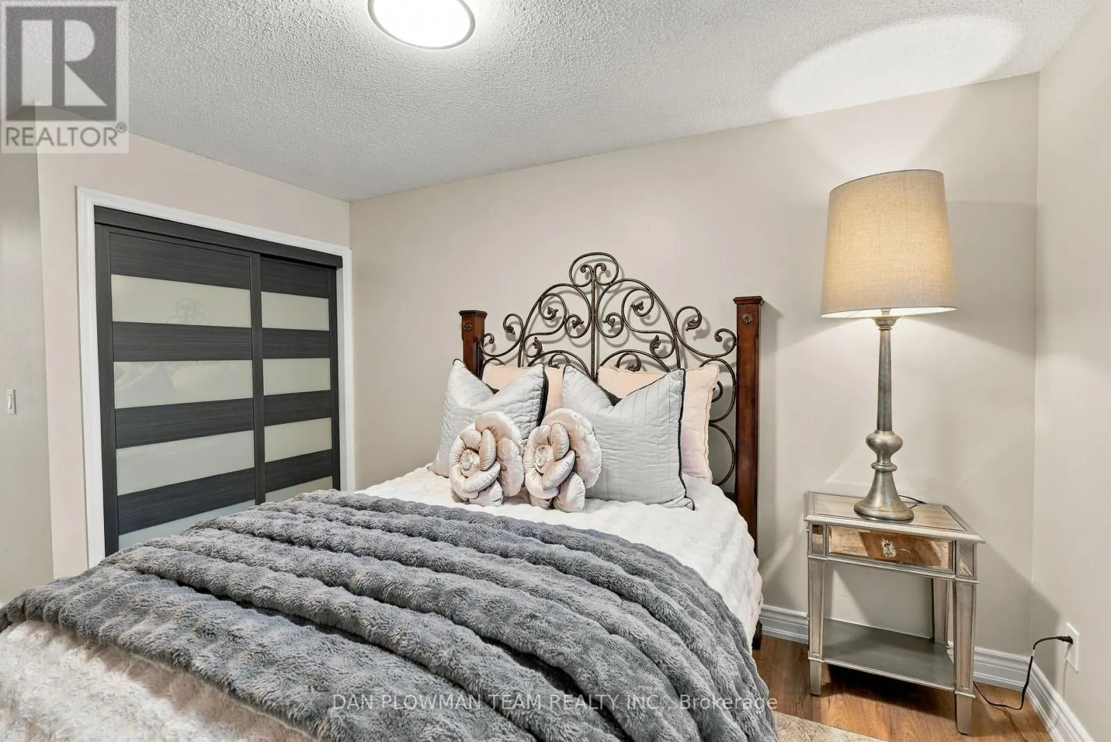 228 MEDINA COURT