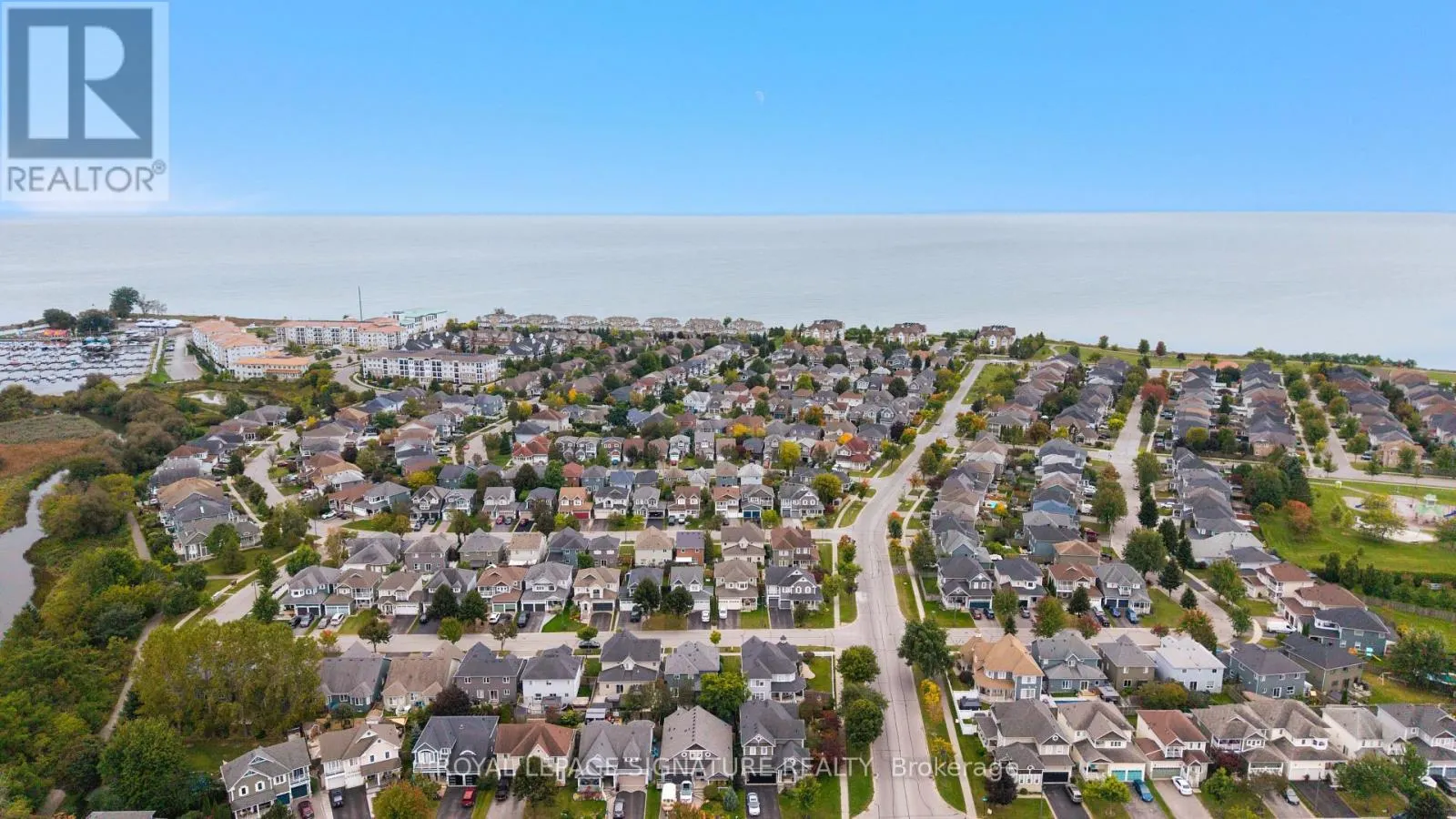 16 BEACHAM CRESCENT