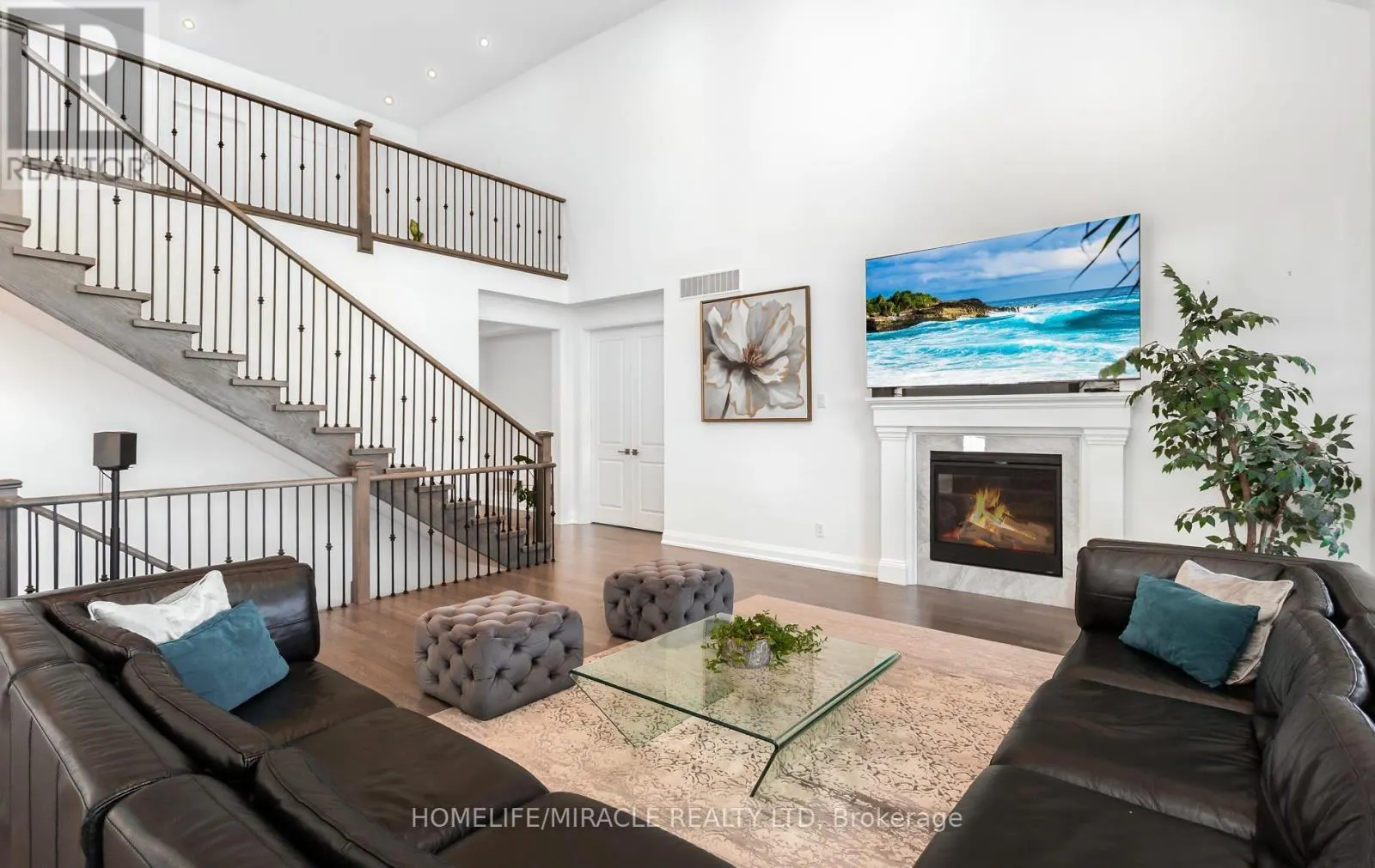 61 BONNIE BRAE COURT