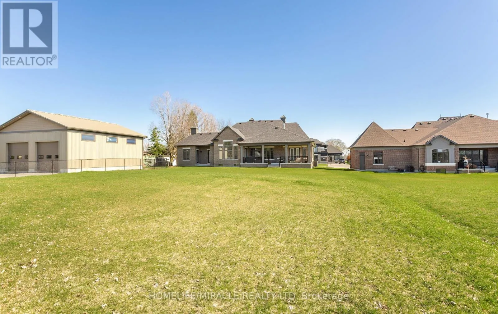61 BONNIE BRAE COURT